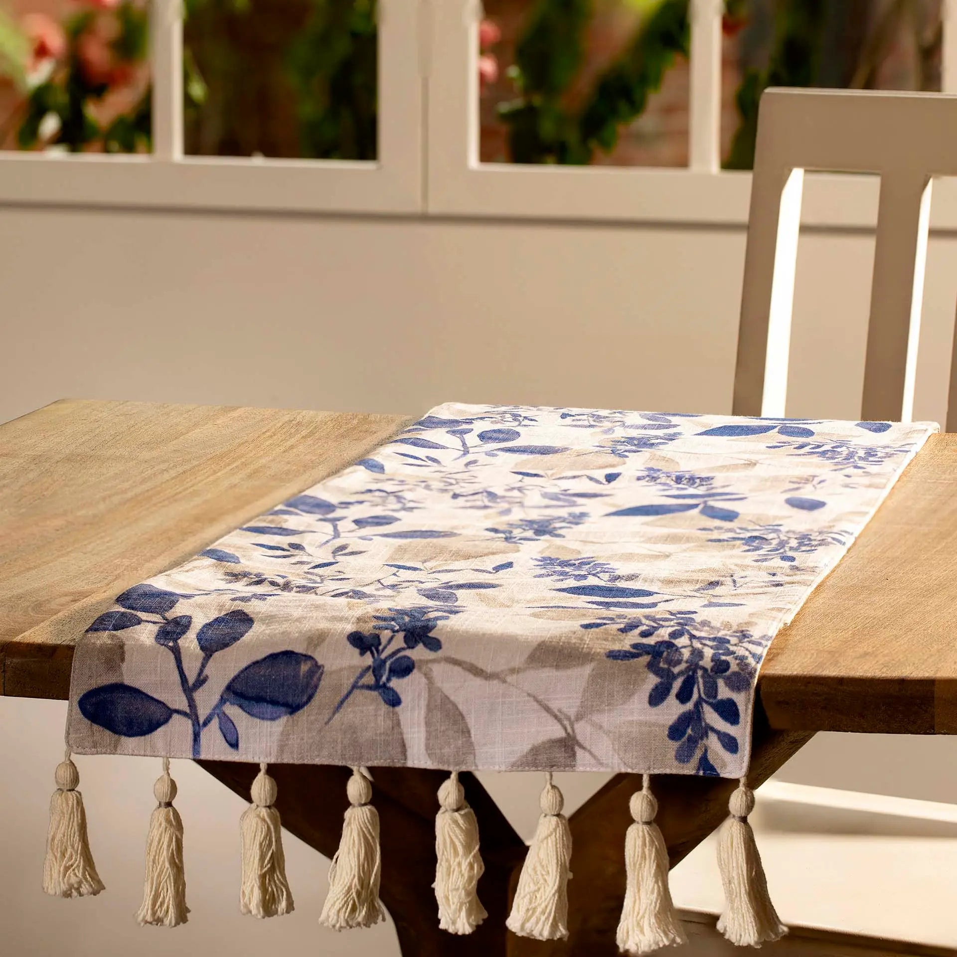 Tropical Paradise Linen Table Runner