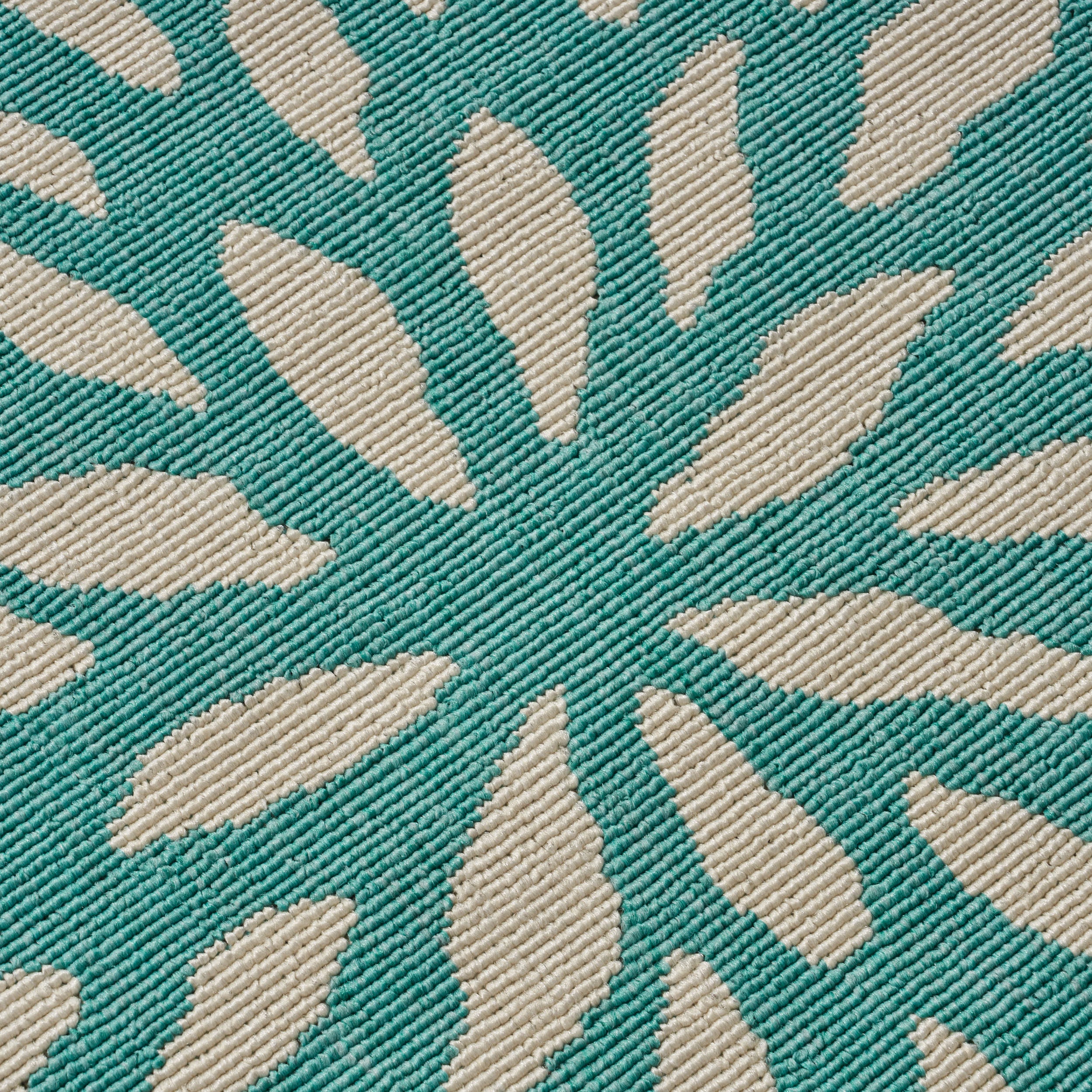 90" x 63" Outdoor Rug with Floral Design and Rectangle Shape