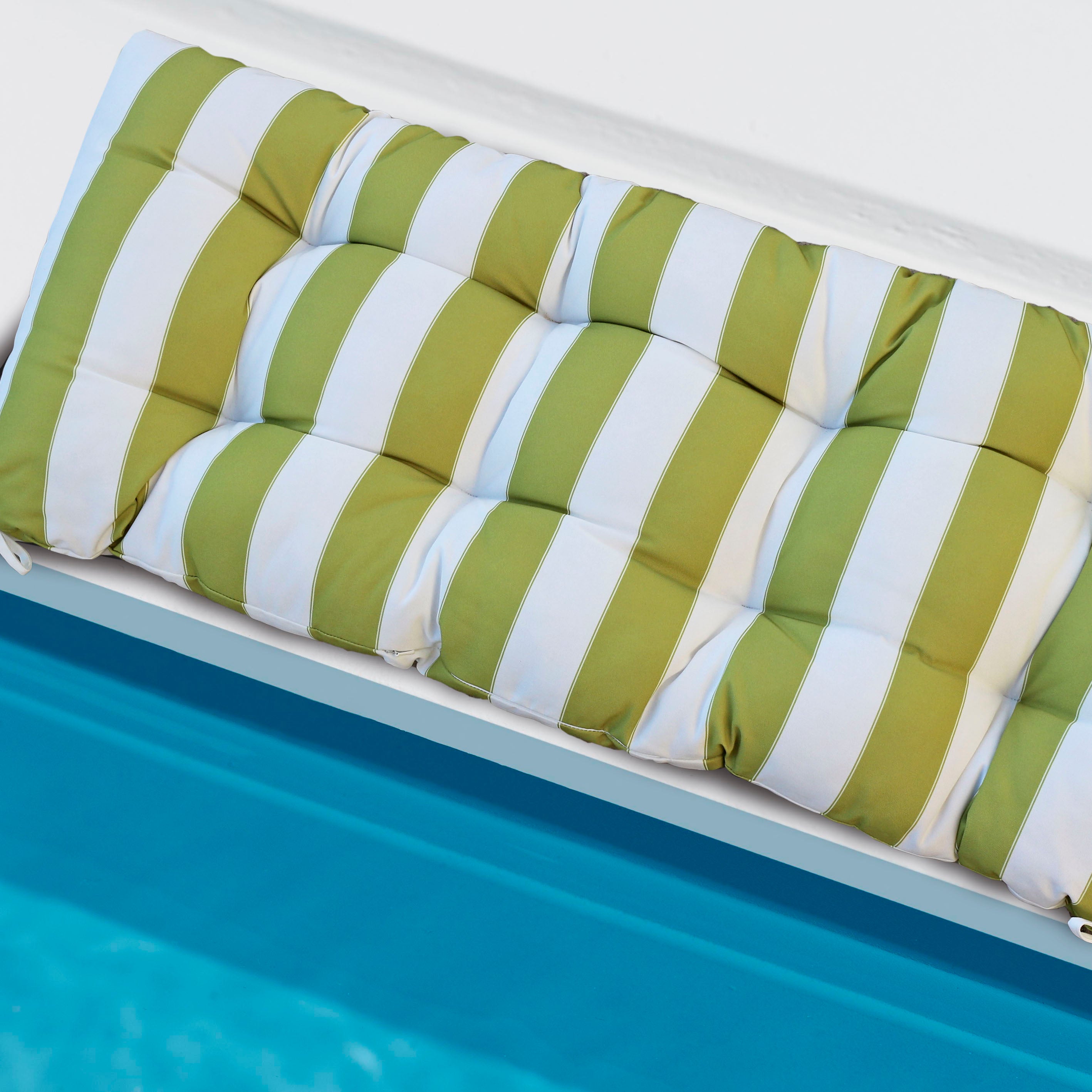47" Tufted Outdoor Bench Cushion