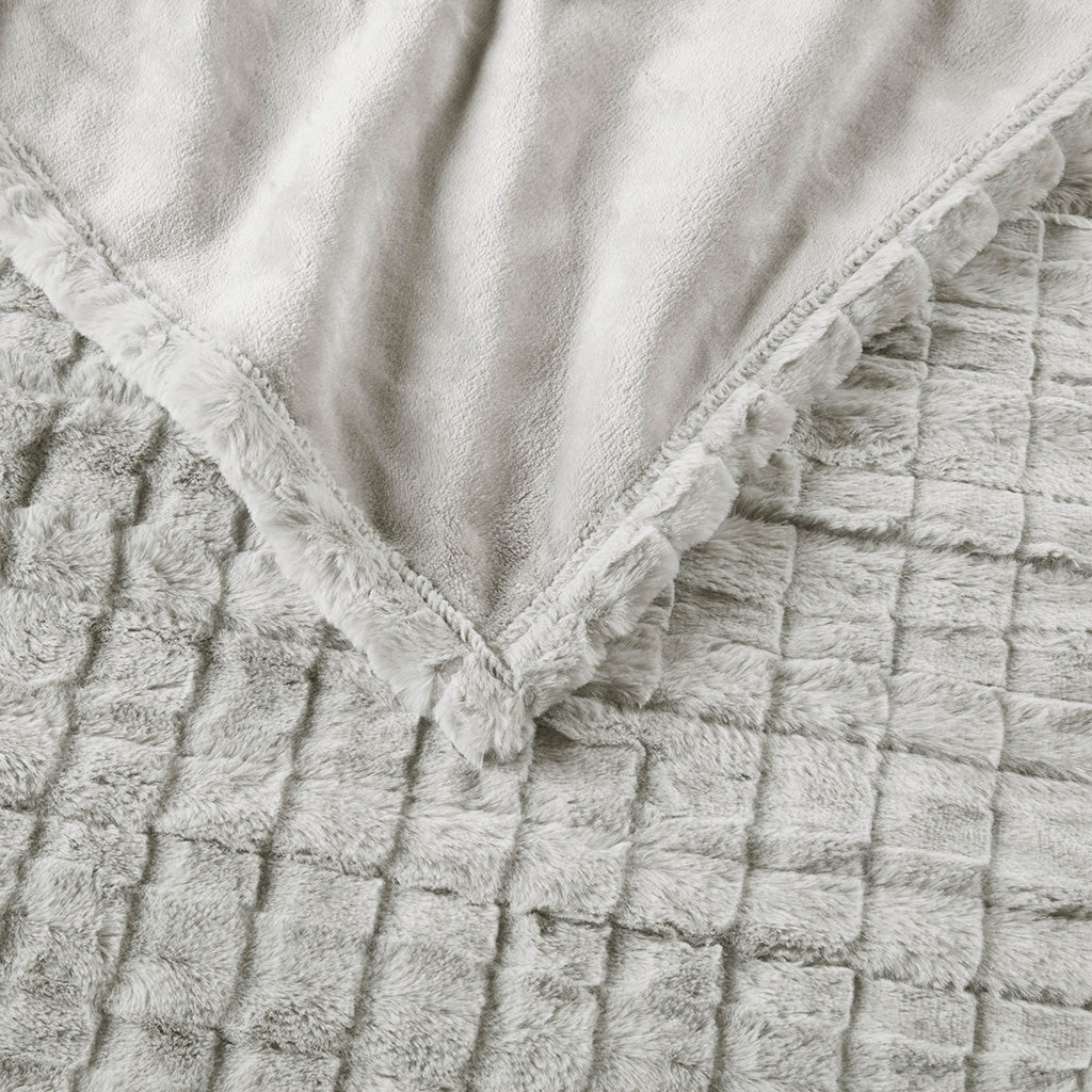 50"x70" Oversized Faux Fur Heated Throw
