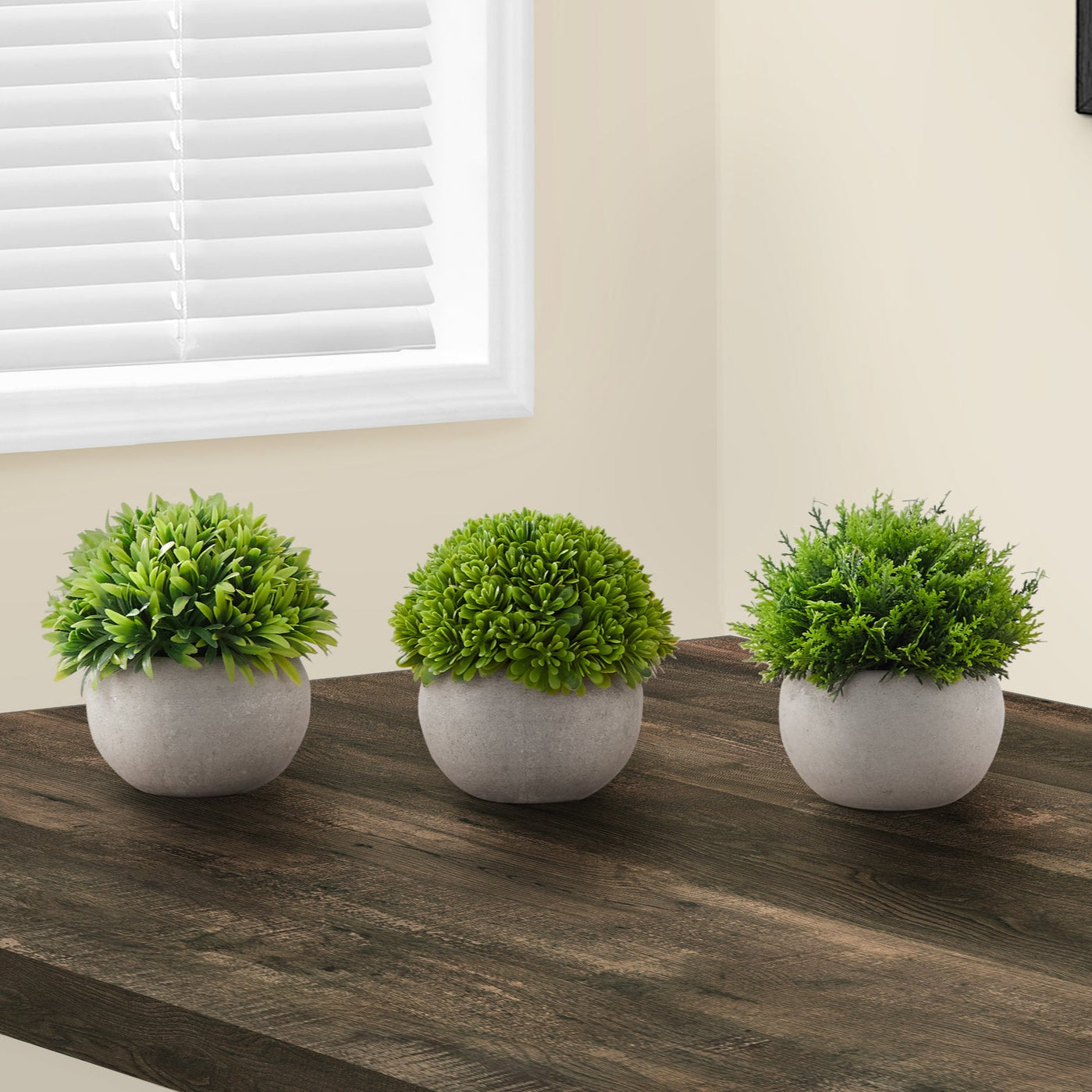 5" Tall Artificial Grass Plant with Pots, Set of 3