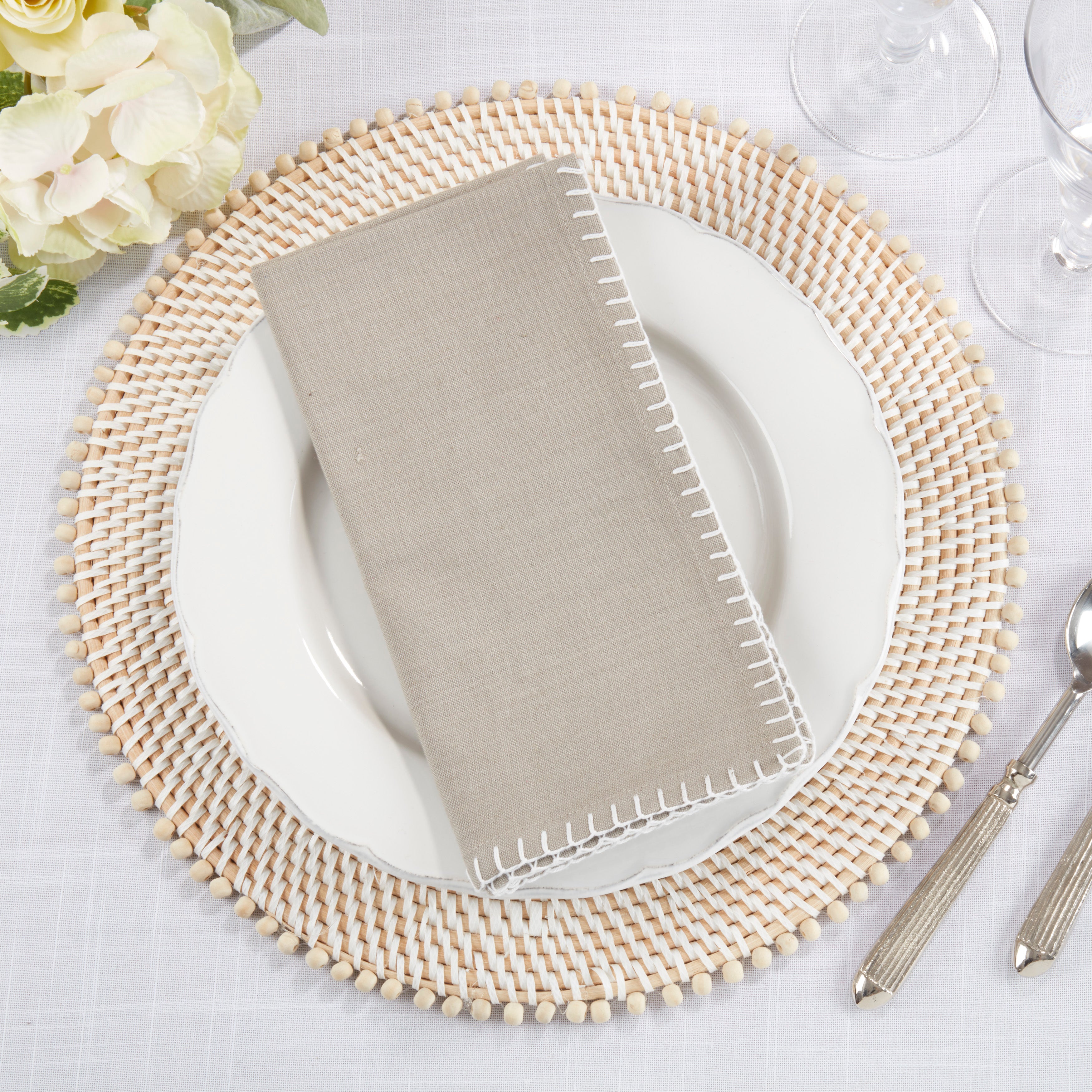 Whip Stitched Design Napkin, Set of 4