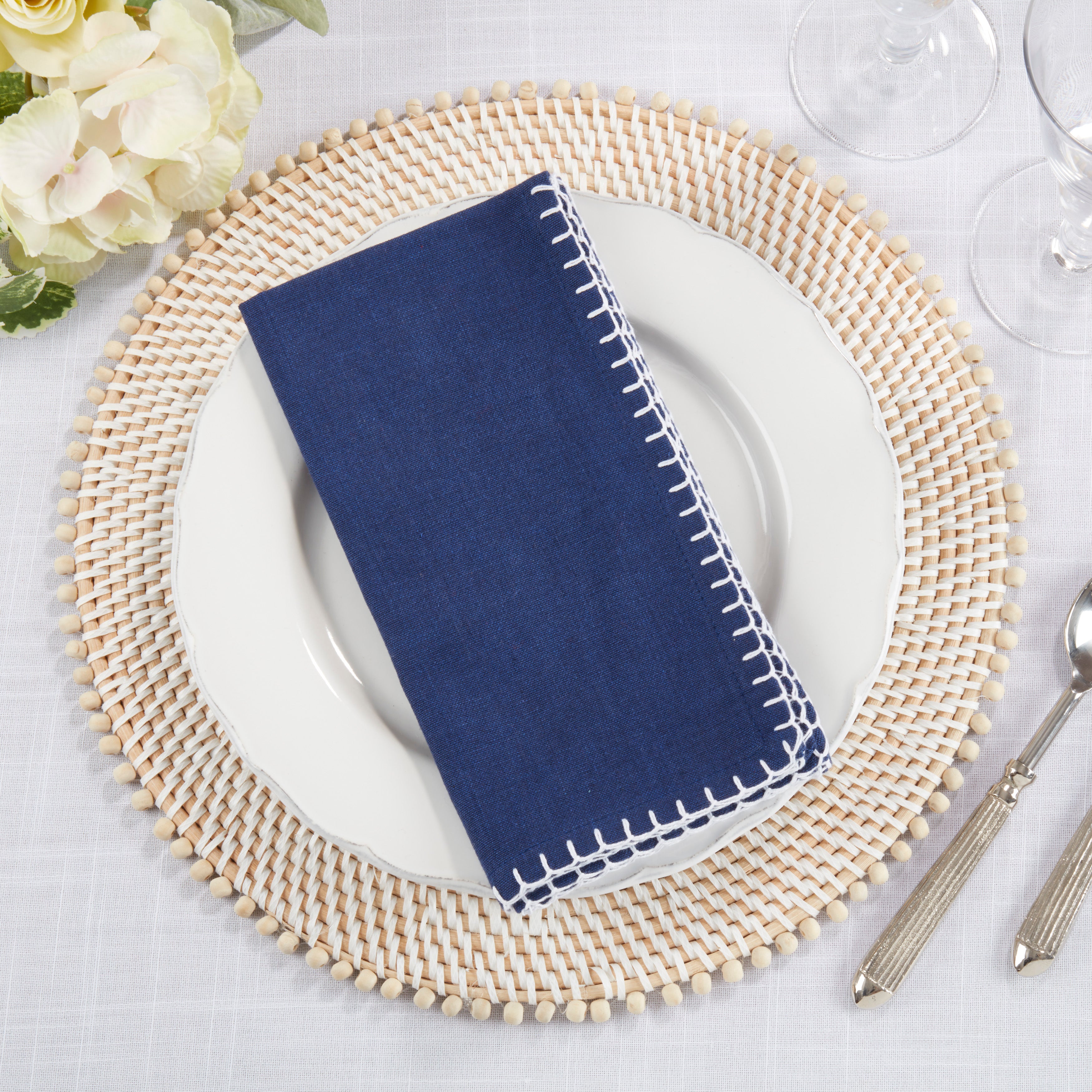 Whip Stitched Design Napkin, Set of 4