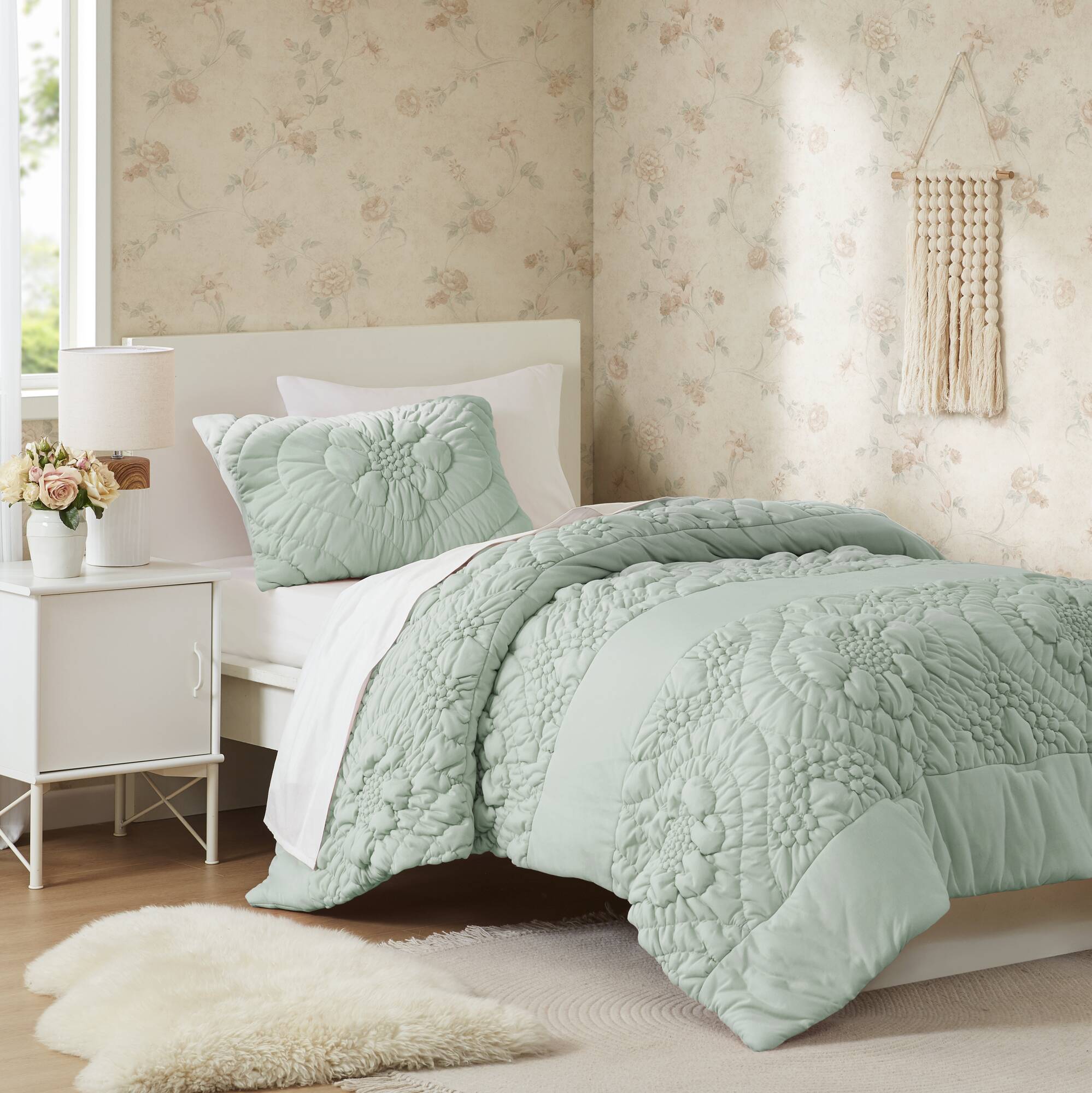3-Piece Romantic Floral Comforter Set