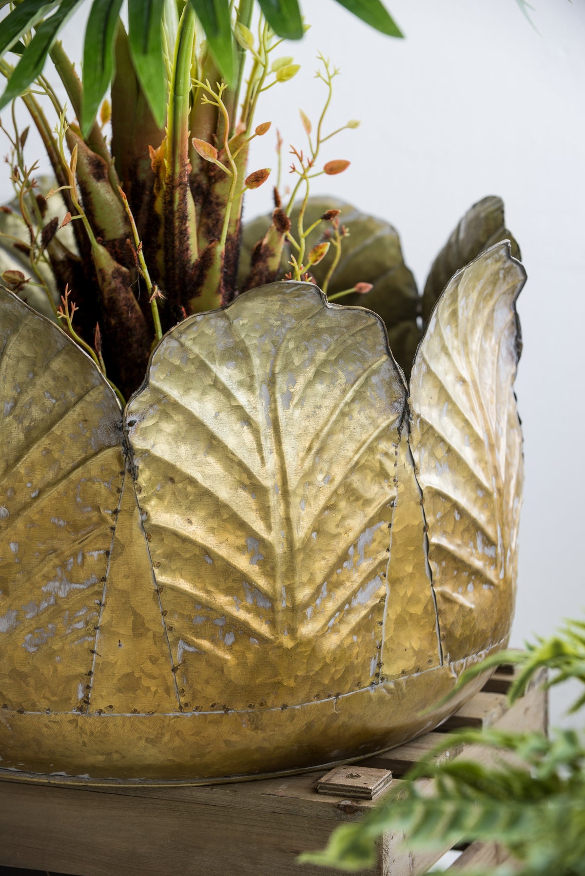 Set of 3 Distressed Metal Planters