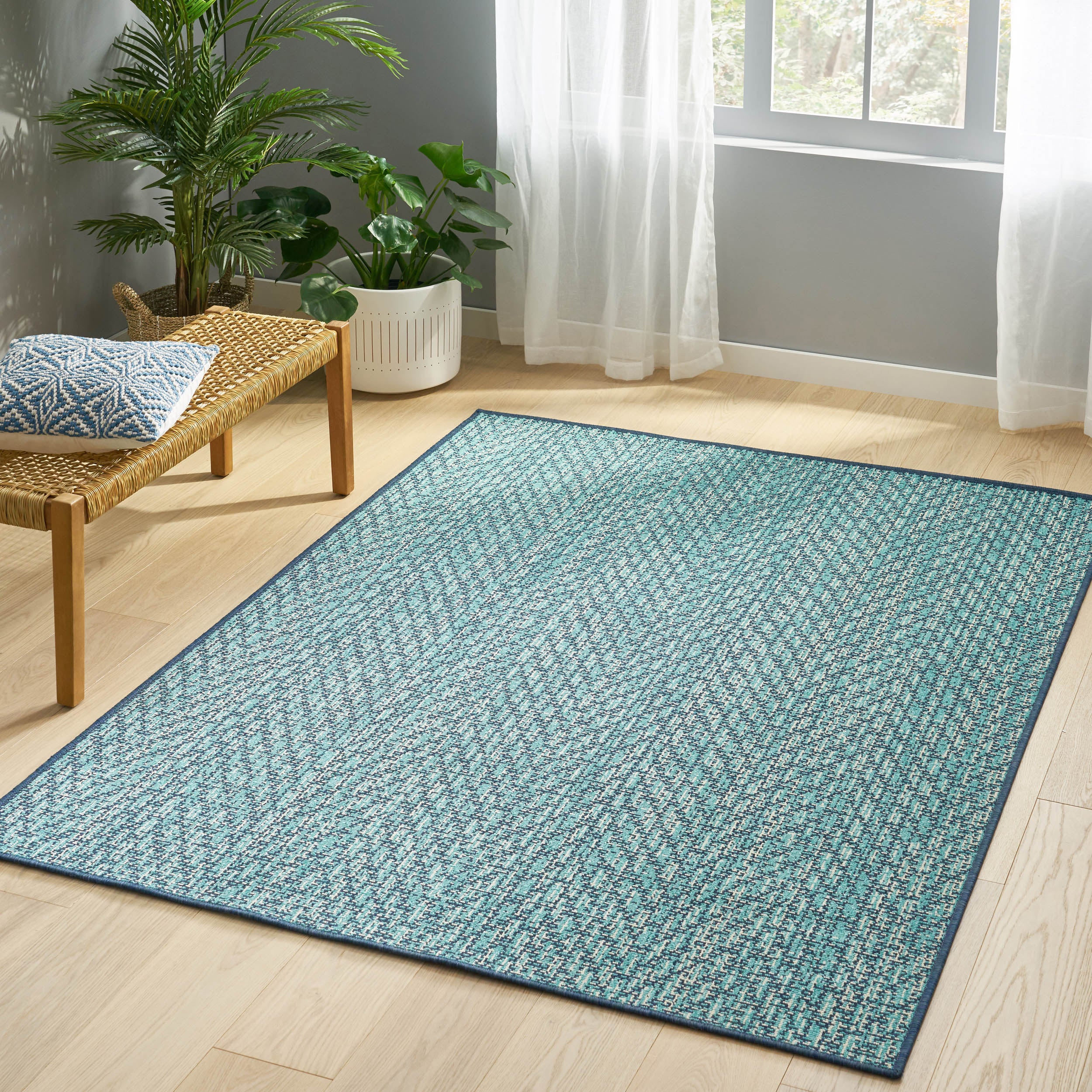 63" Outdoor Polypropylene Rug