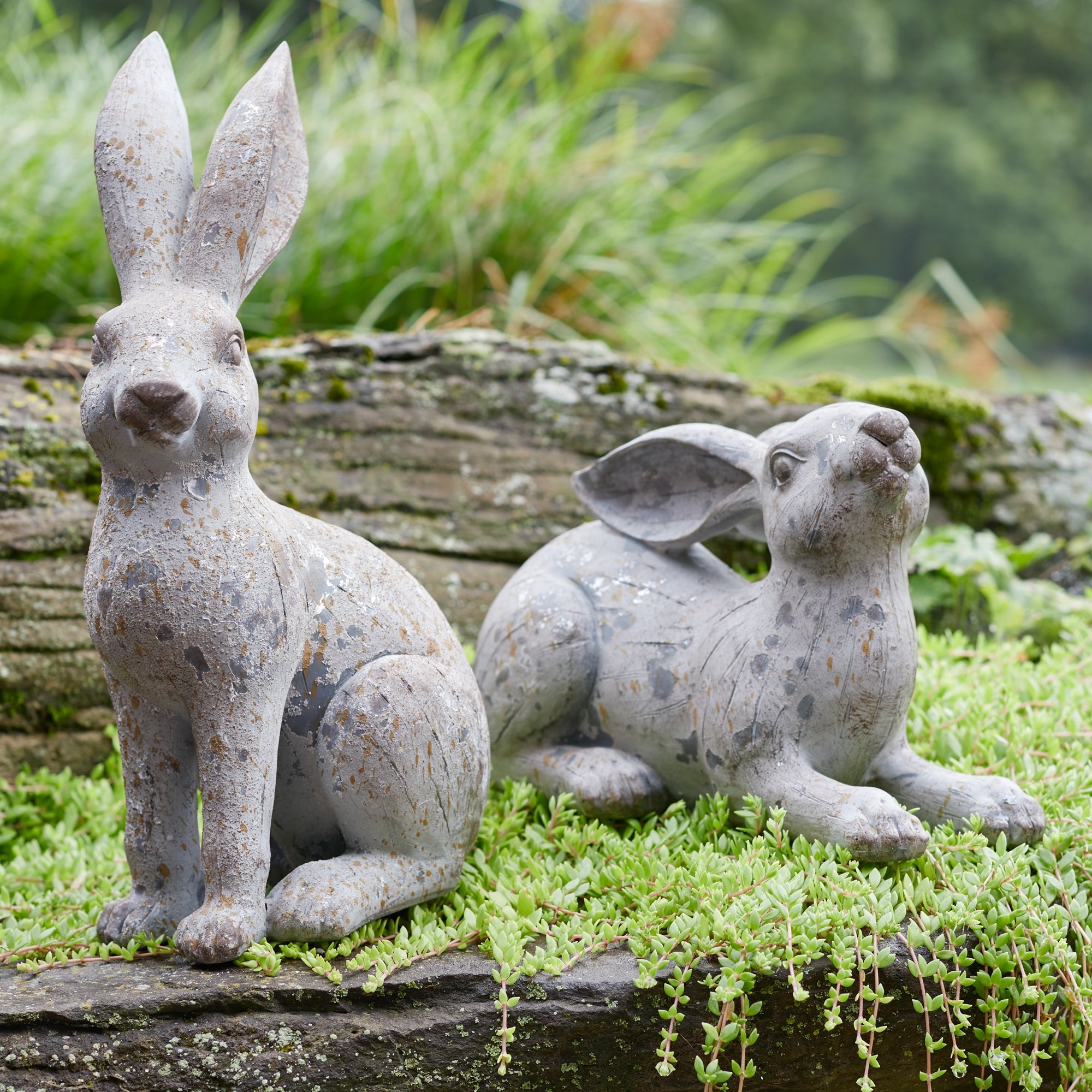 Weathered-Stone-Garden-Rabbit-Figurine,-Set-of-2-Decor