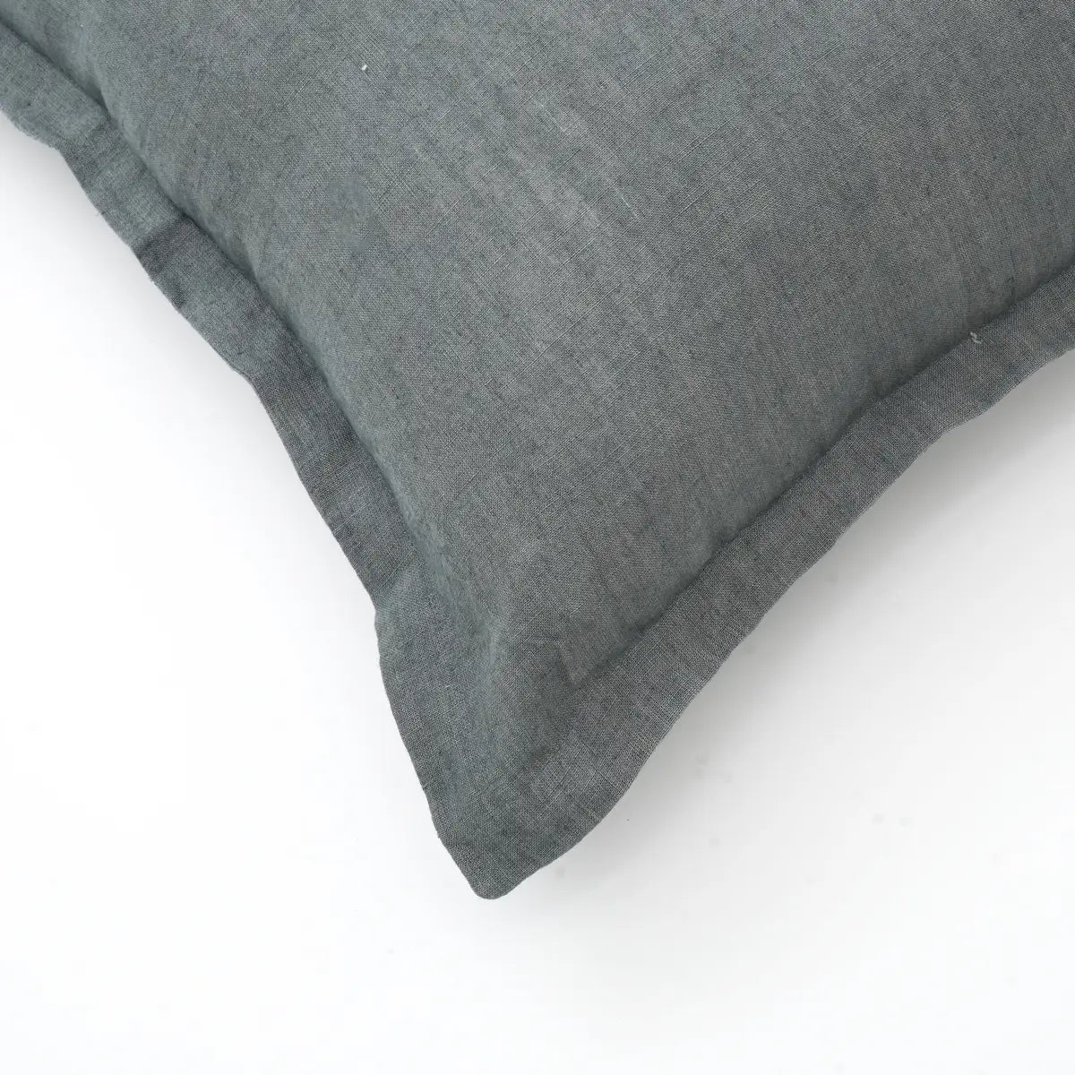 Cotton Solid Pillow with Flanges