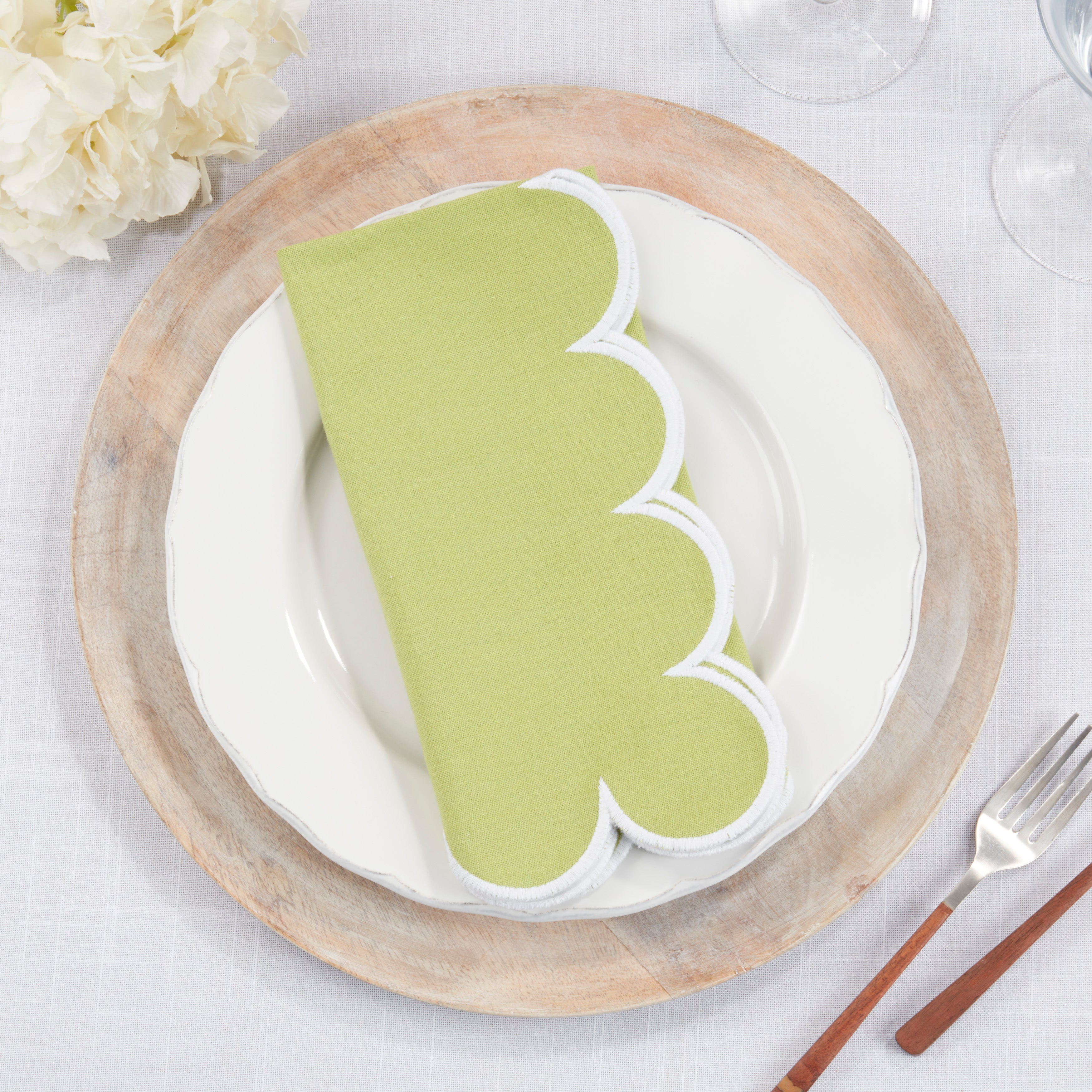 Scalloped Hem Napkin, Set of 4