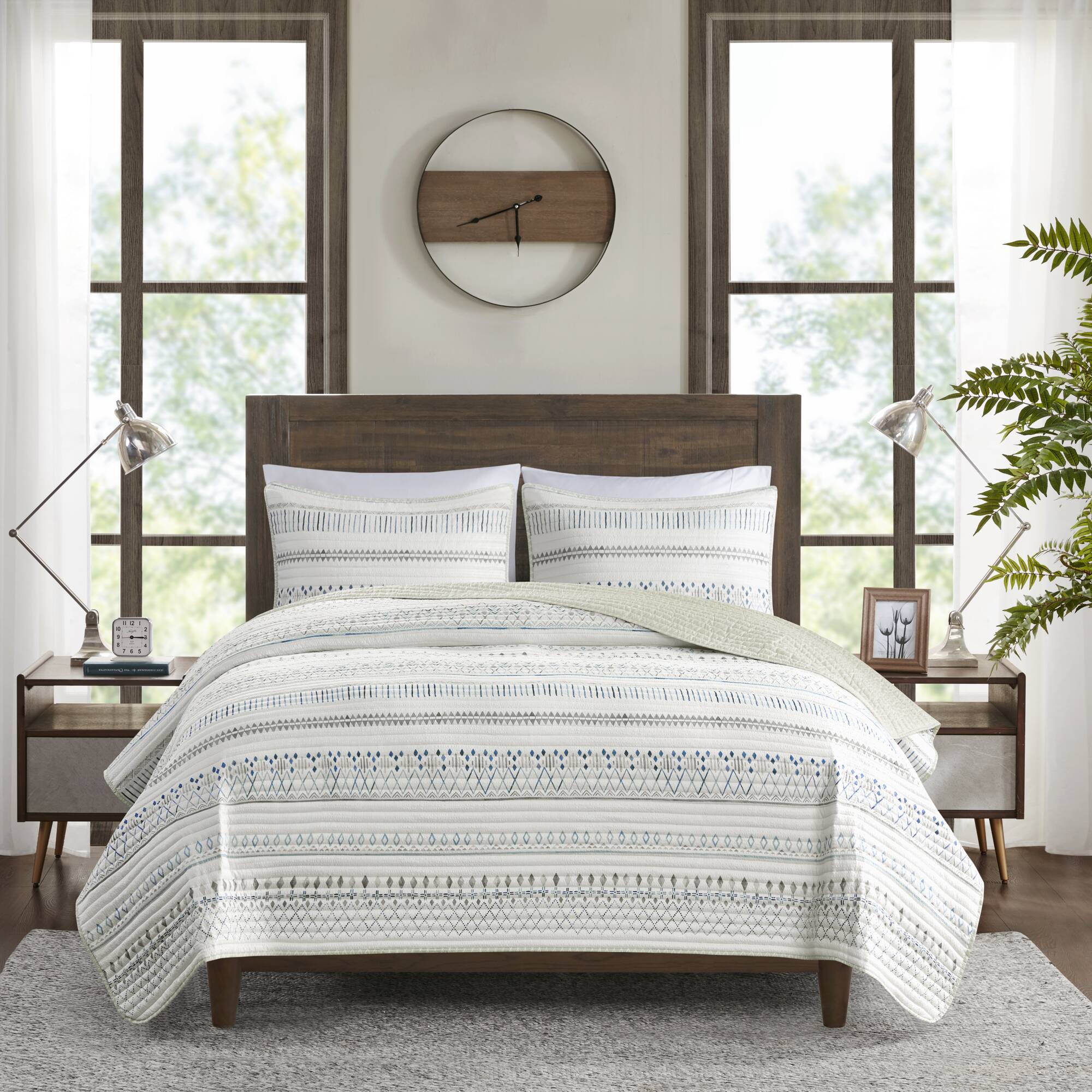 Fraser 3-Piece Printed Microfiber Seersucker Quilt Set