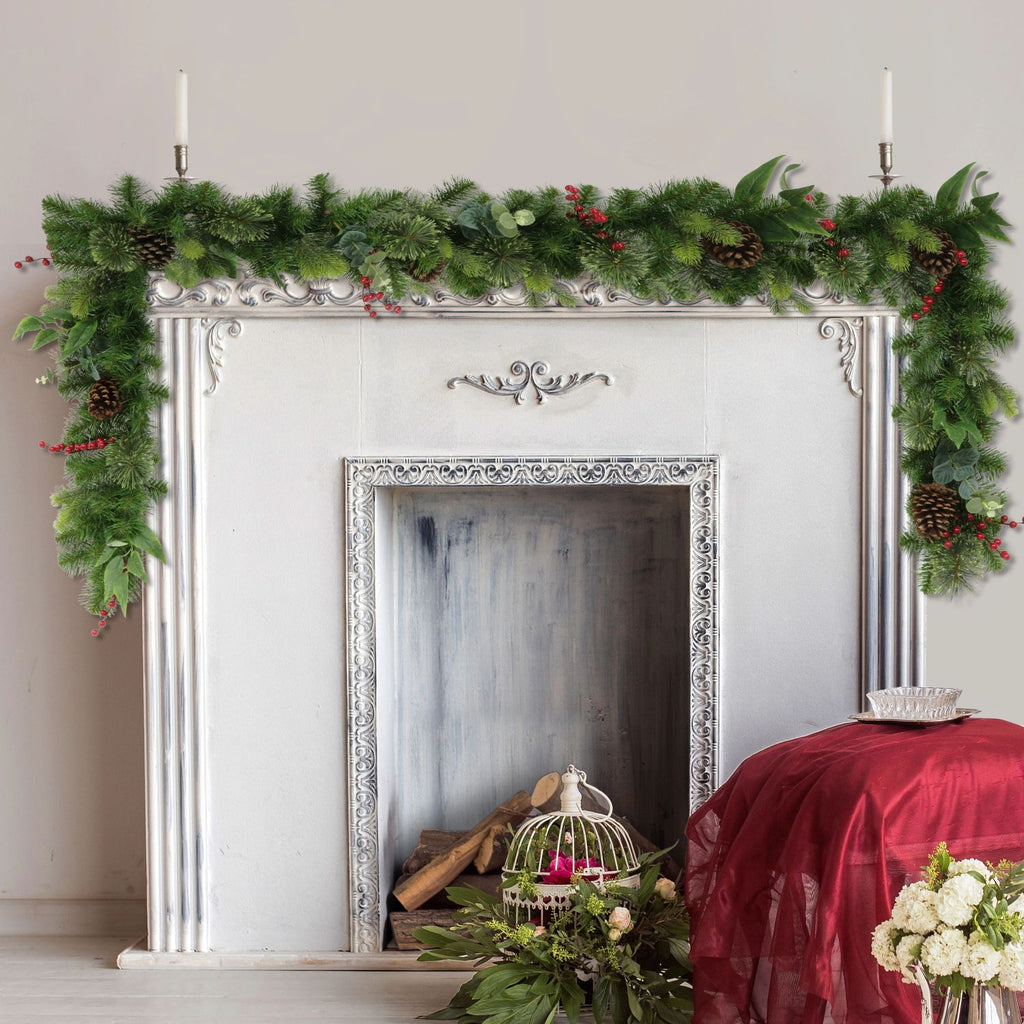 9 ft x 10" Decorated Christmas Garland