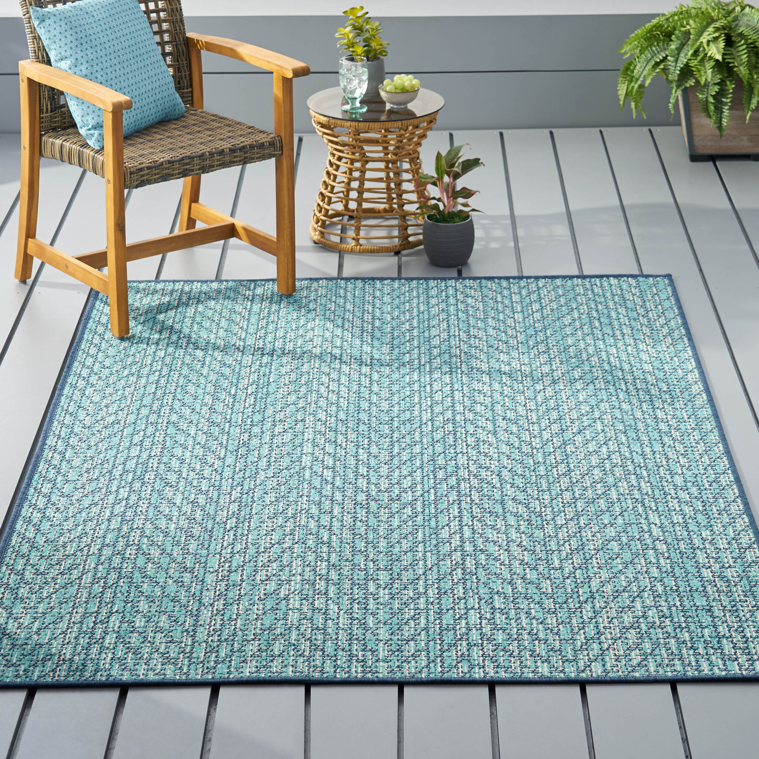 63" Outdoor Polypropylene Rug