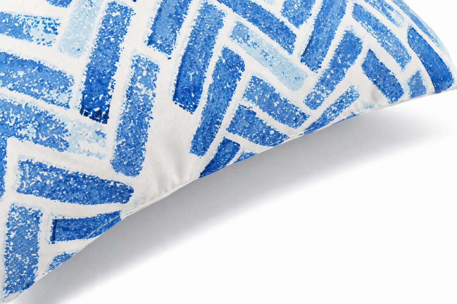 2 Pack Outdoor Throw Pillows, Waterproof & Fade-Resistant Patio Cushions - Soft & Comfortable Decorative Pillow Covers
