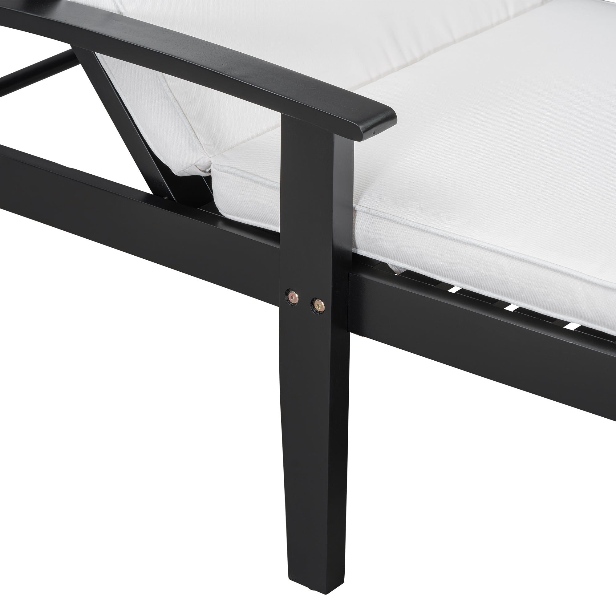 Delmar Chaise Lounge