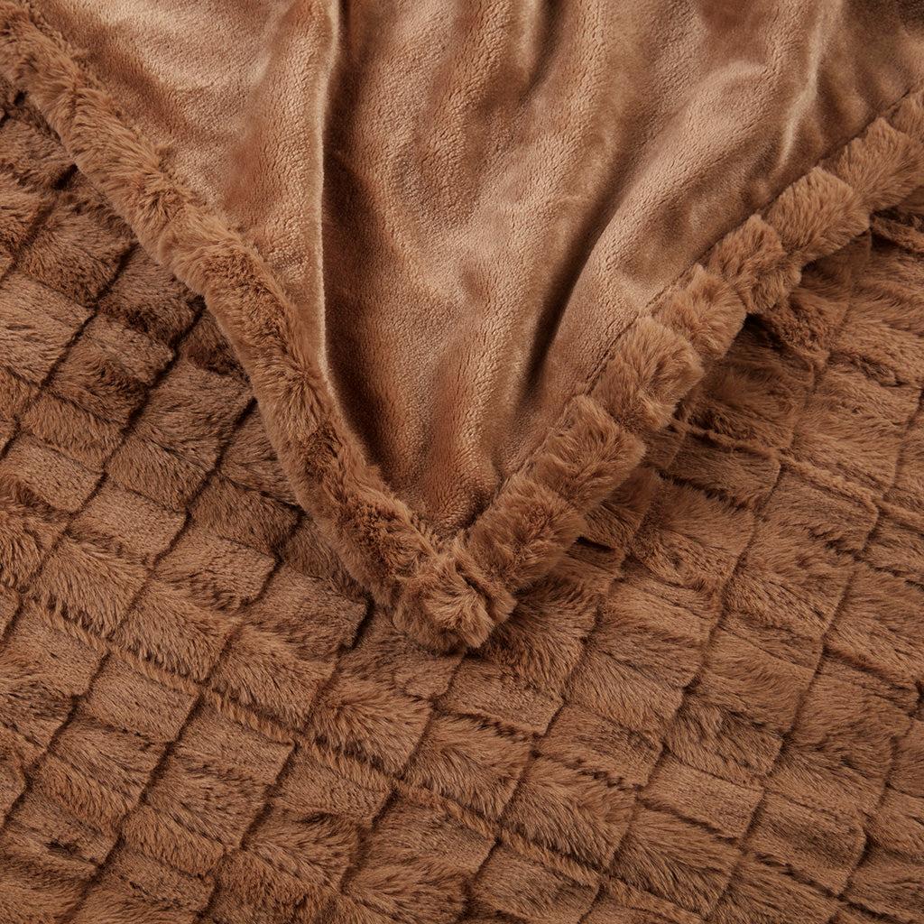 50"x70" Oversized Faux Fur Heated Throw