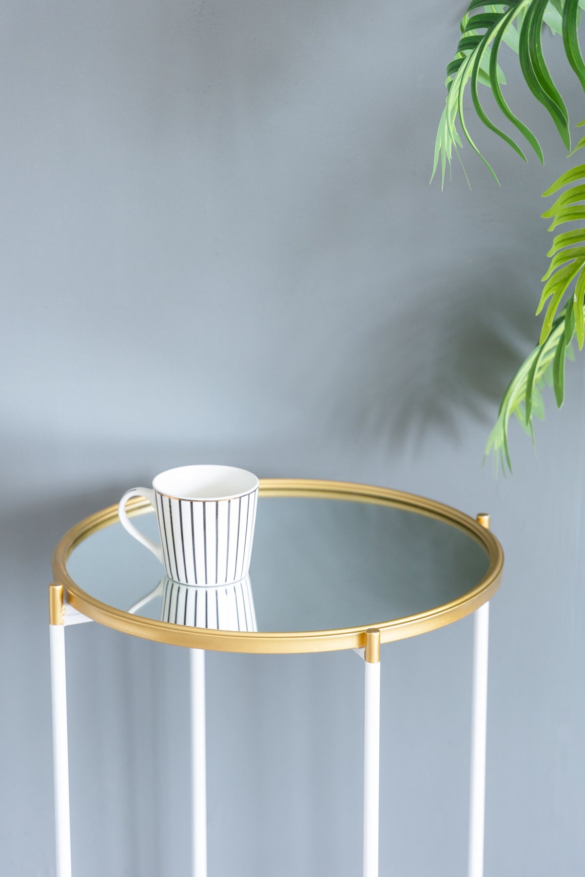 Set of 2 Mirrored Top Side Tables - Gold and White