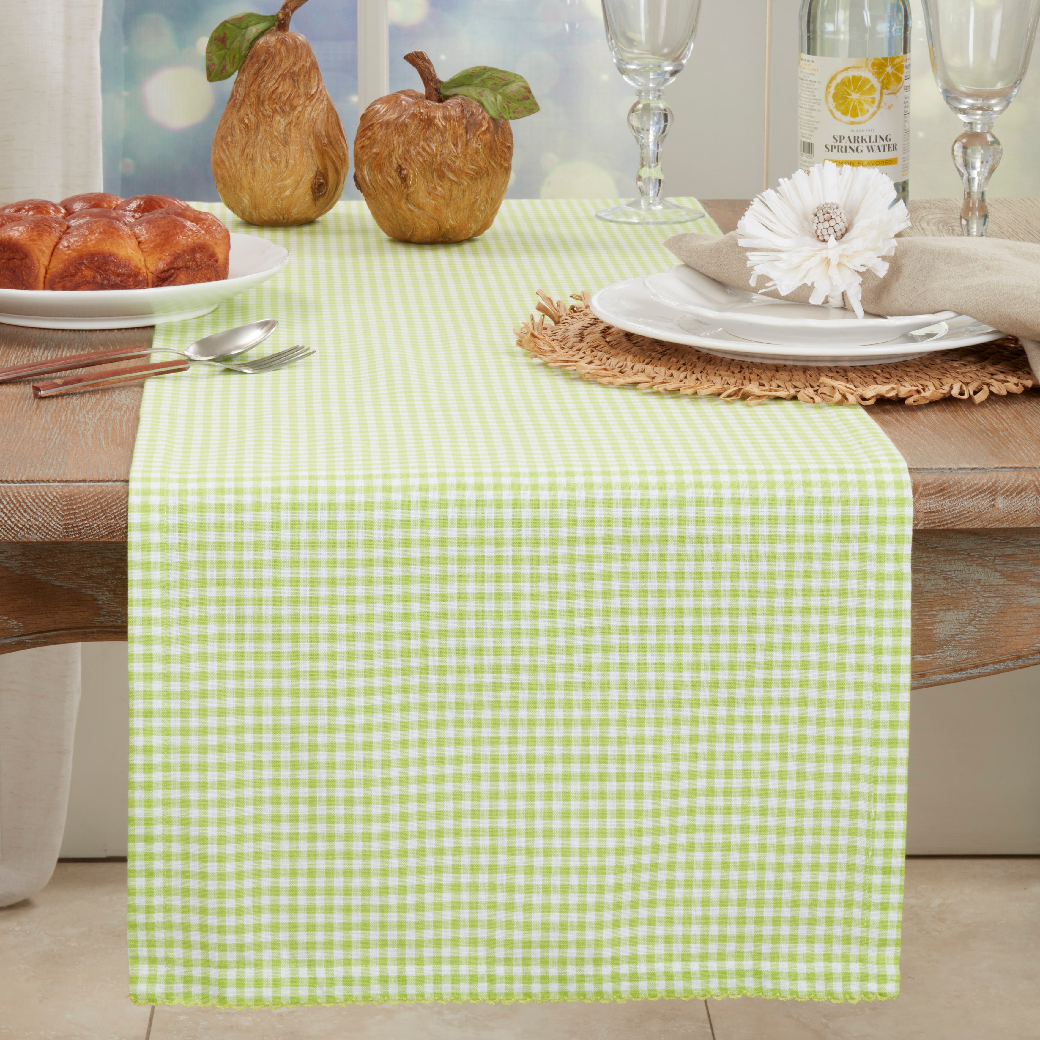 Traditional Gingham Table Runner