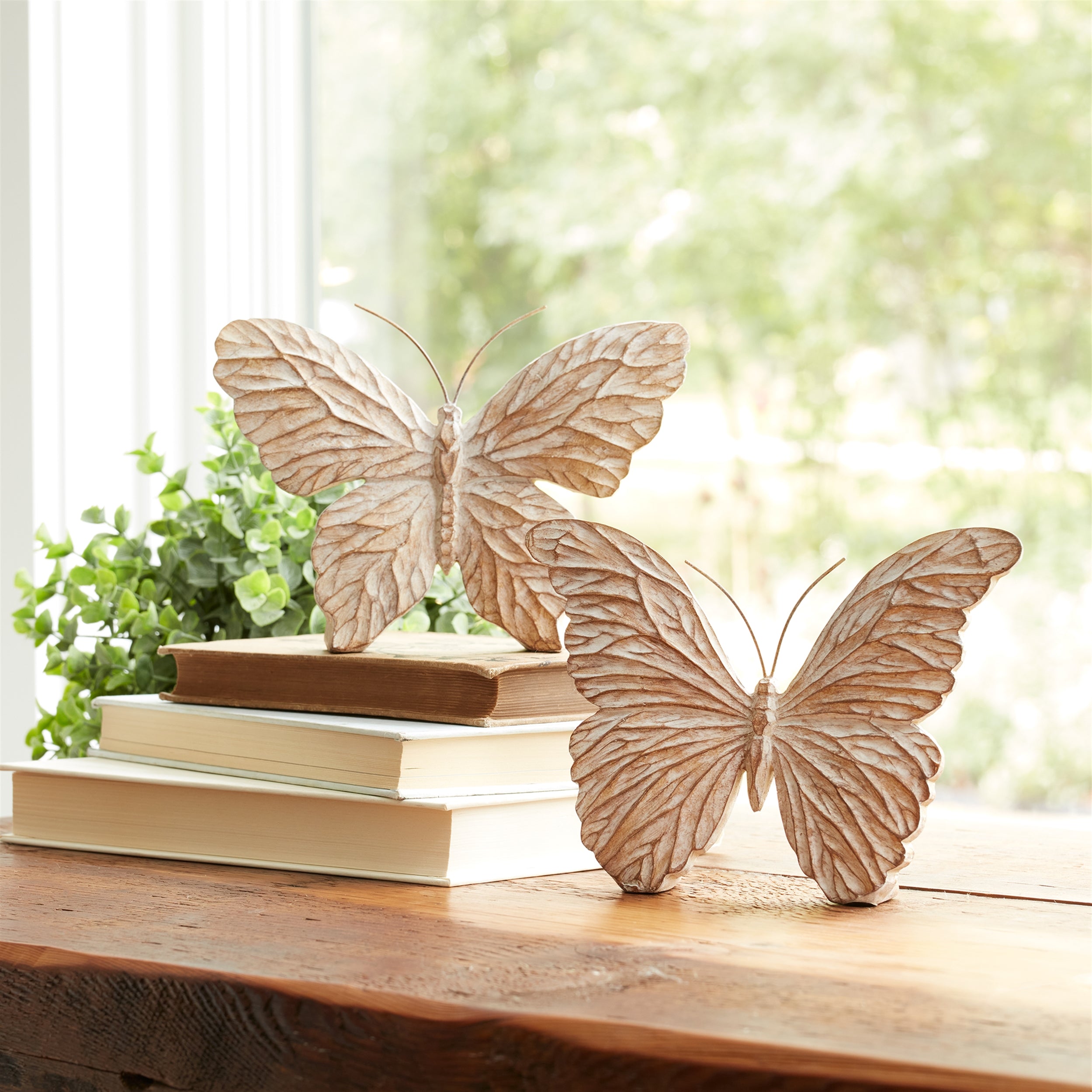 Carved Butterfly Shelf Sitter, Set of 4