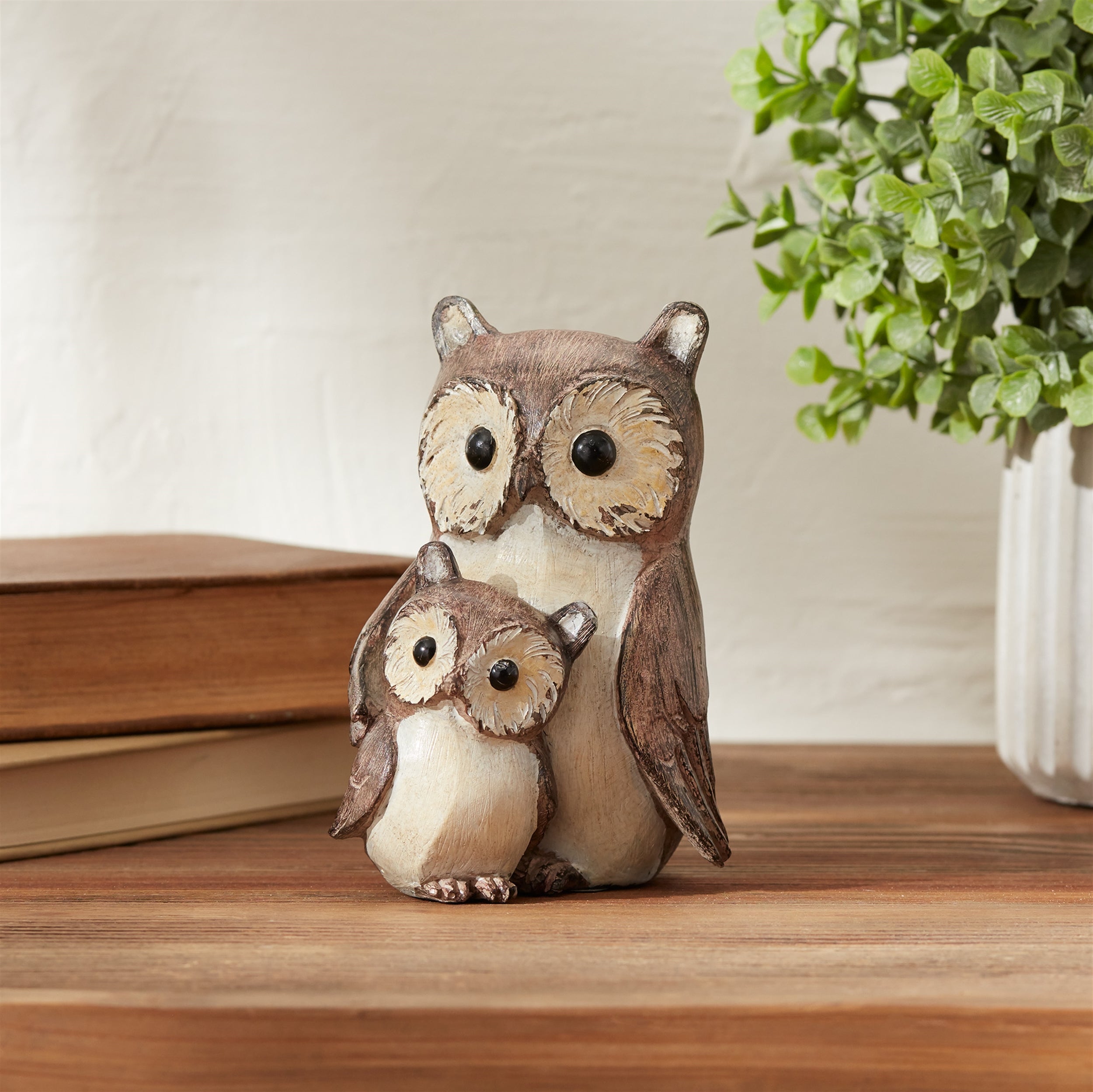 Woodland Owl with Baby Figurine, Set of 4