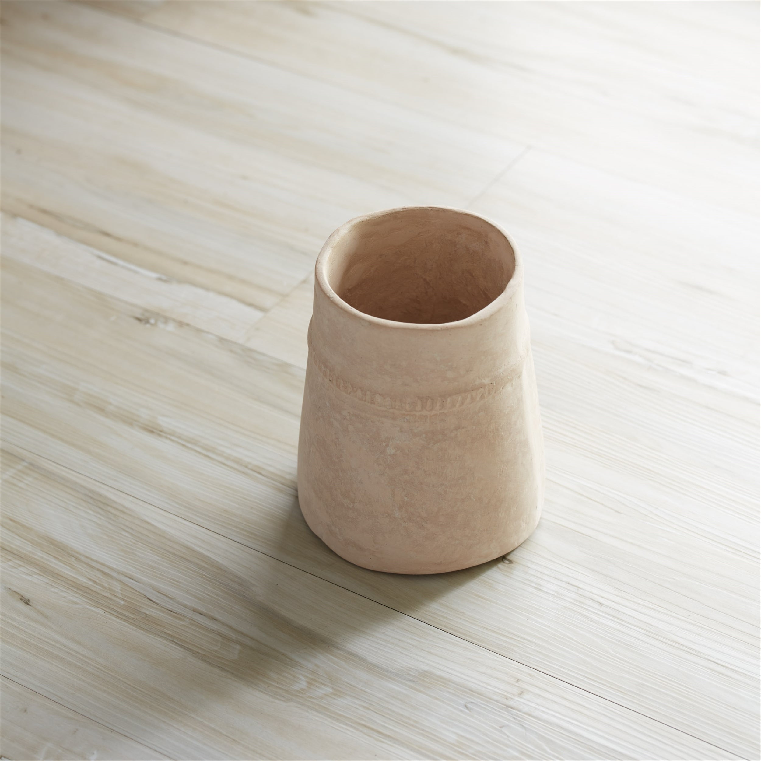 6.5" Recycled Paper Chalk Vase