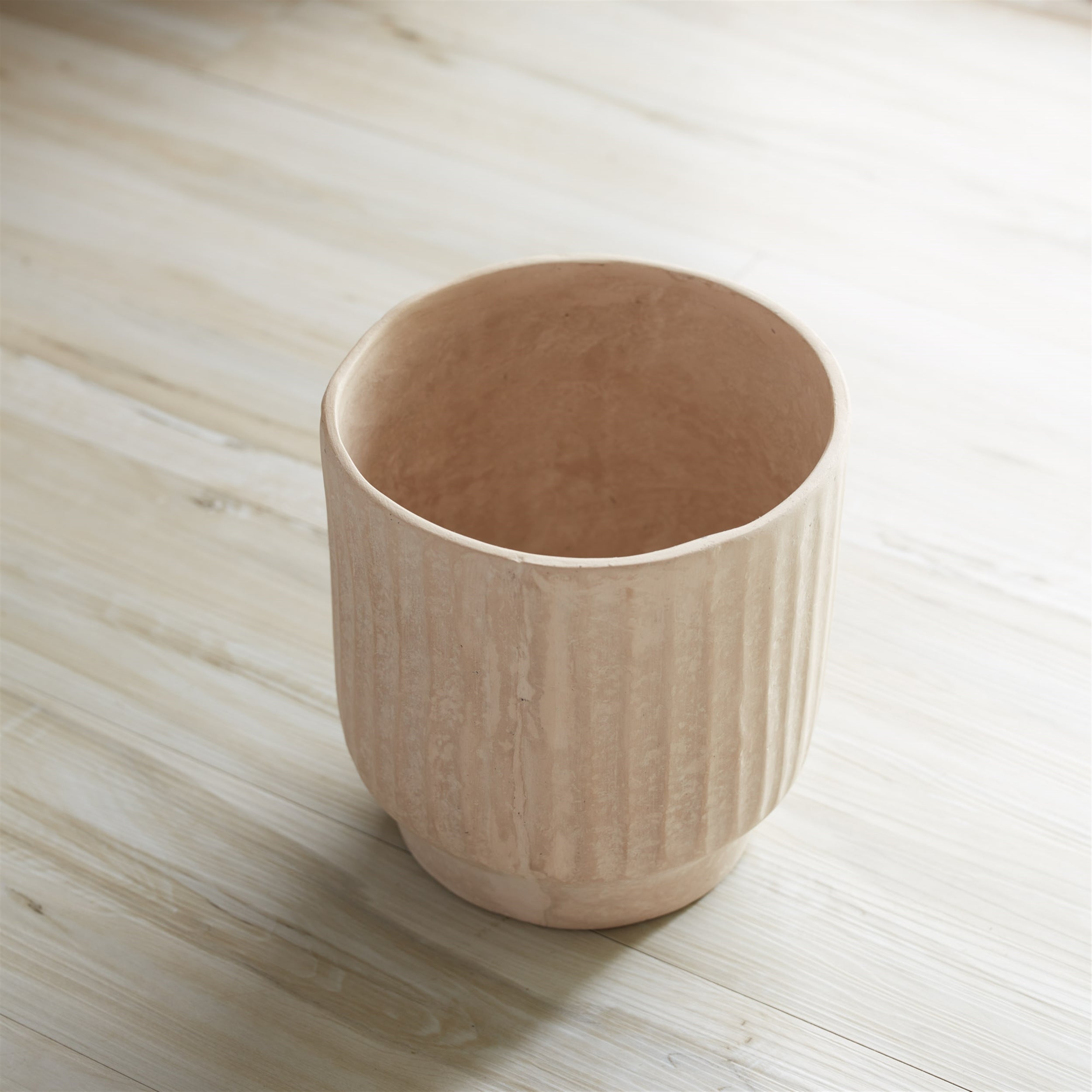 7.5" Fluted Recycled Paper Chalk Vase