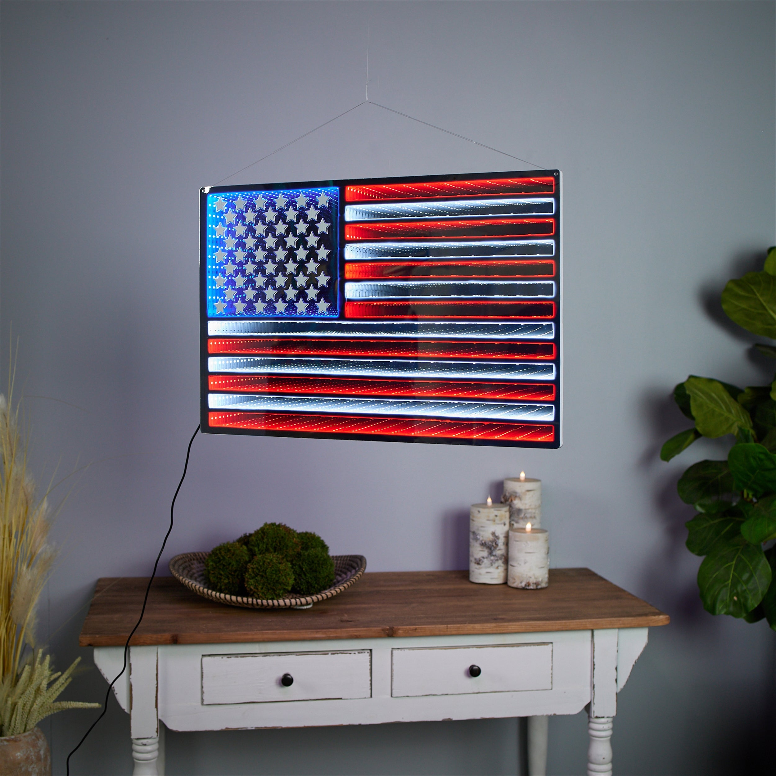 Hanging American Flag Ekko Light Display