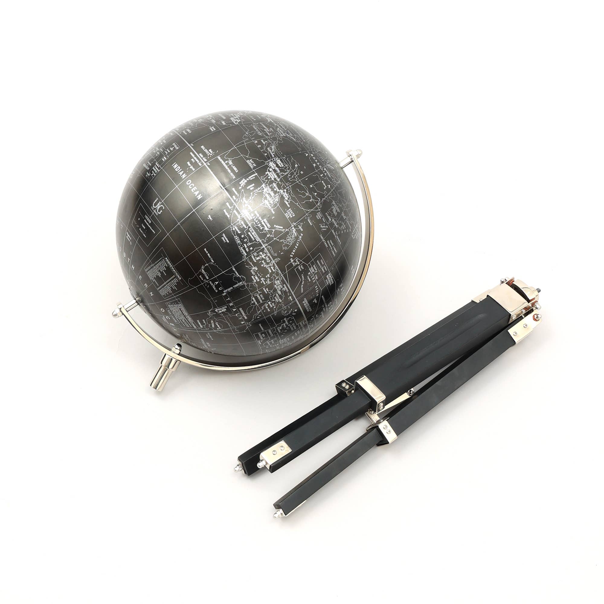 Tabletop Aluminum Electroplated Globe With Stand