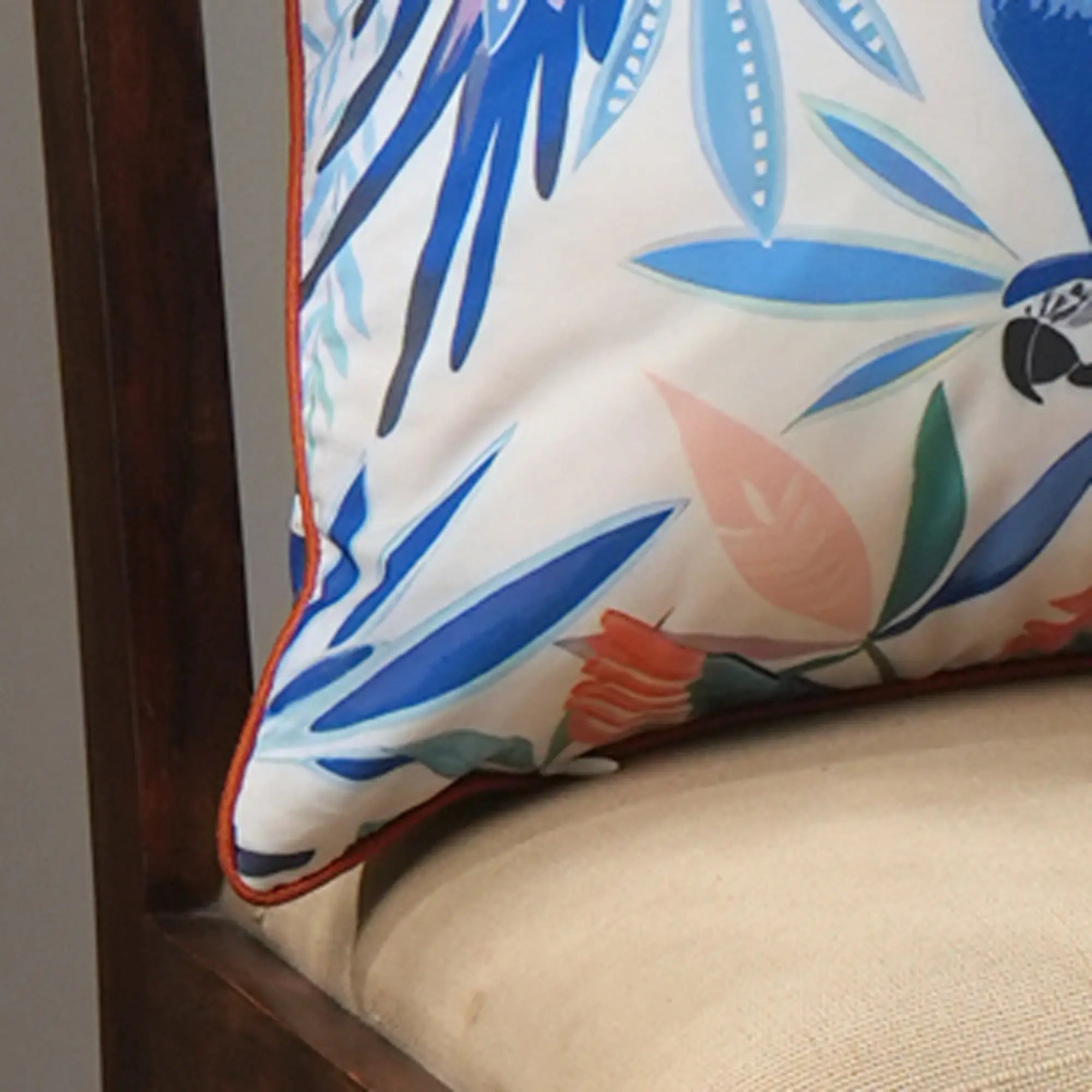 Parrot Printed Indoor/Outdoor Pillow