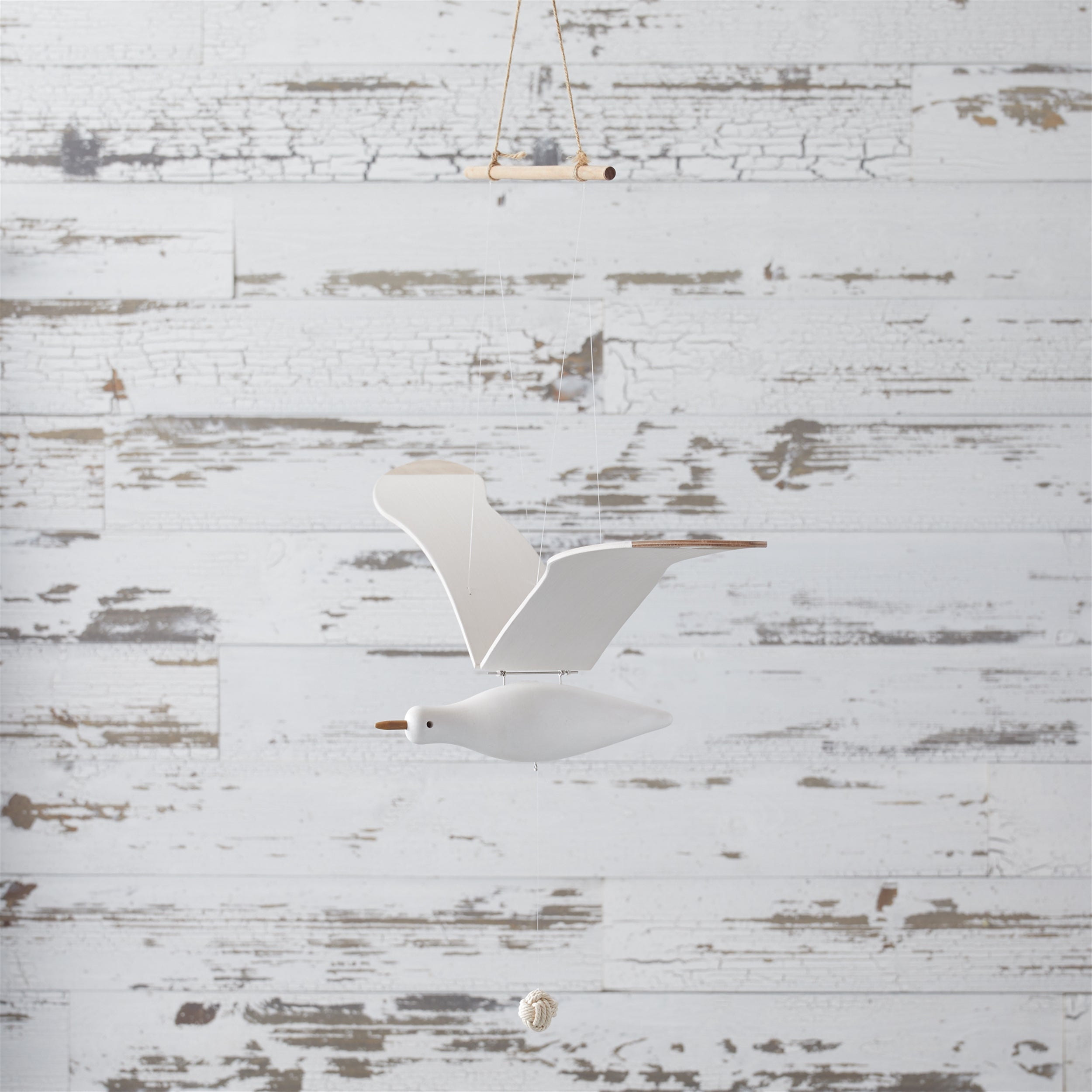 Hanging Wood Sea Bird Décor