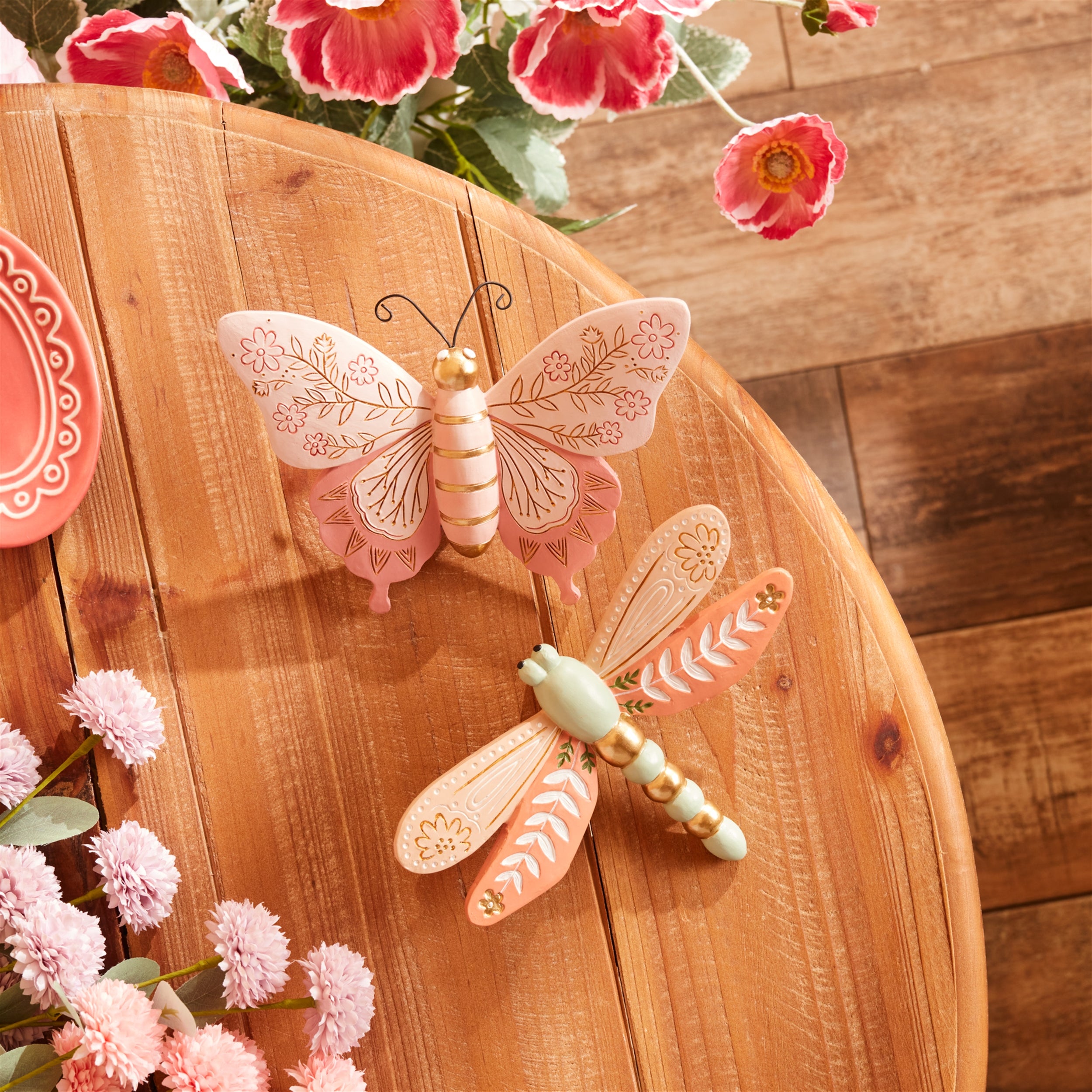 Floral Etched Butterfly and Dragonly Shelf Sitter, Set of 4