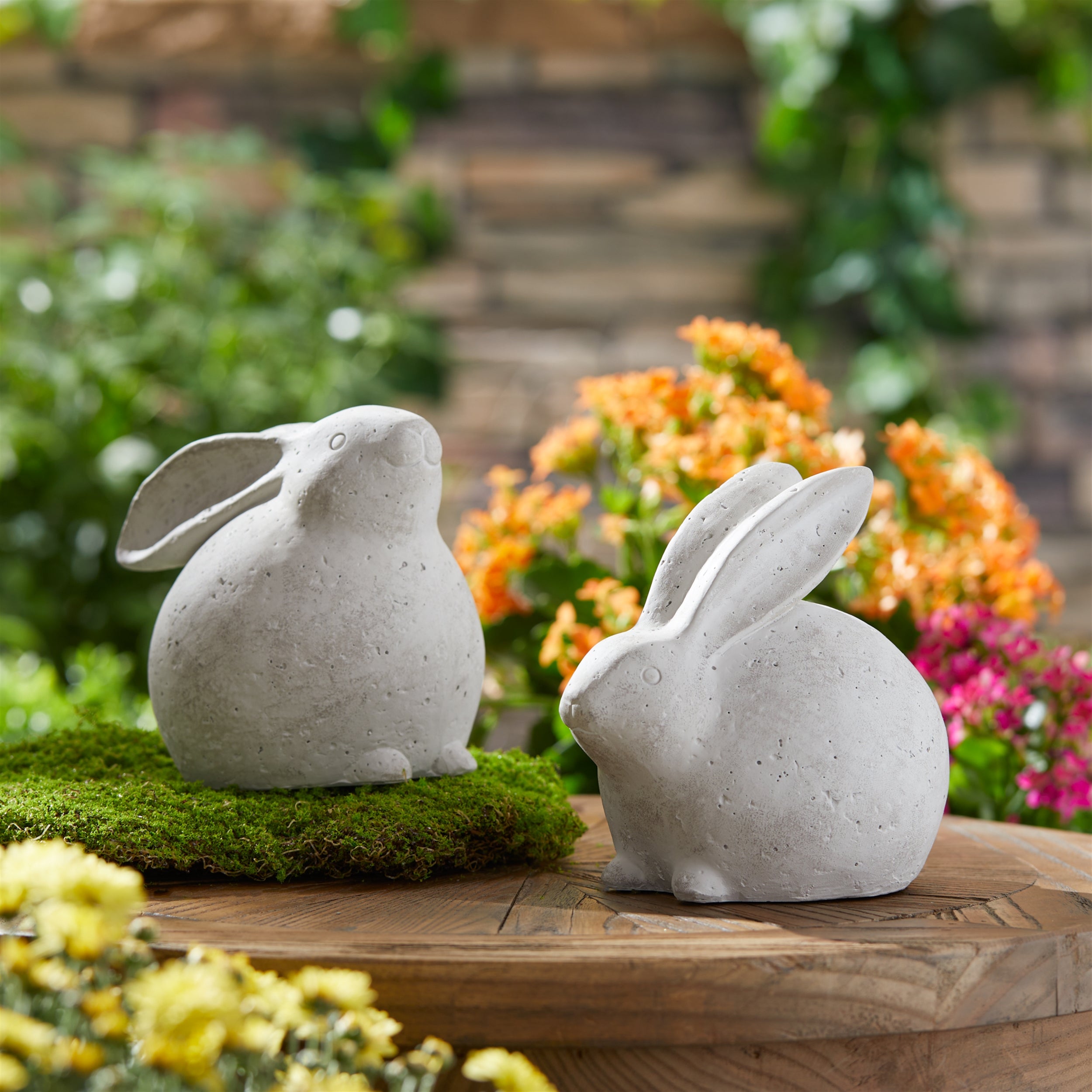 Distressed Bunny Figurine, Set of 2