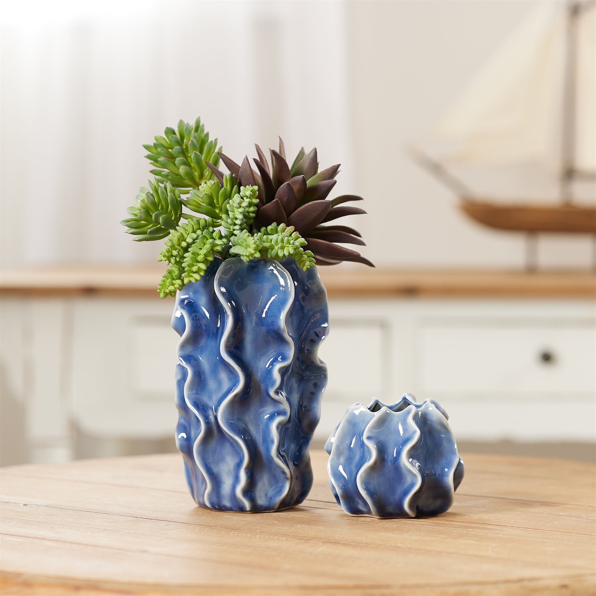 Wavy Ribbed Ceramic Vase, Set of 2