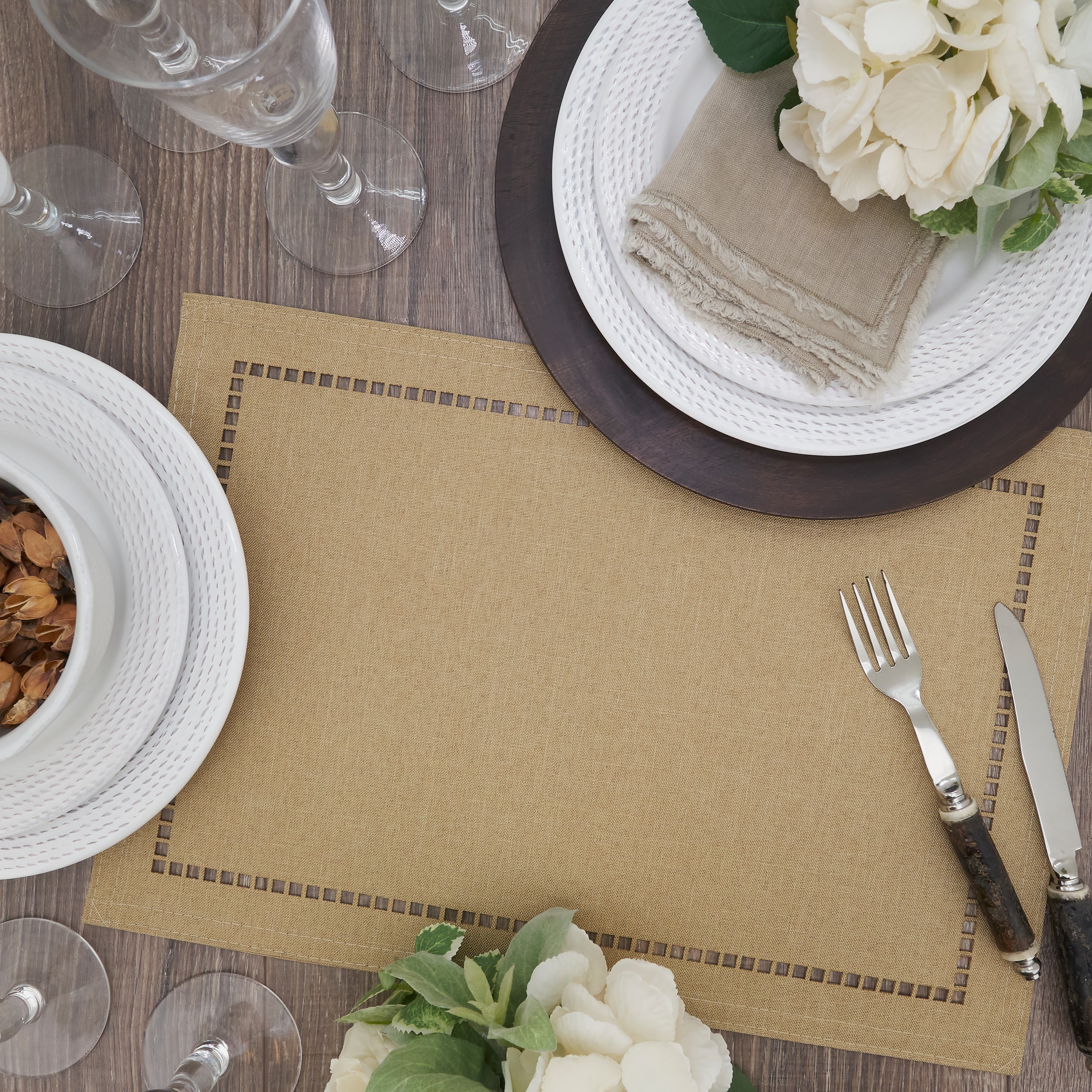 Laser-Cut Hemstitch Placemat, Set of 4