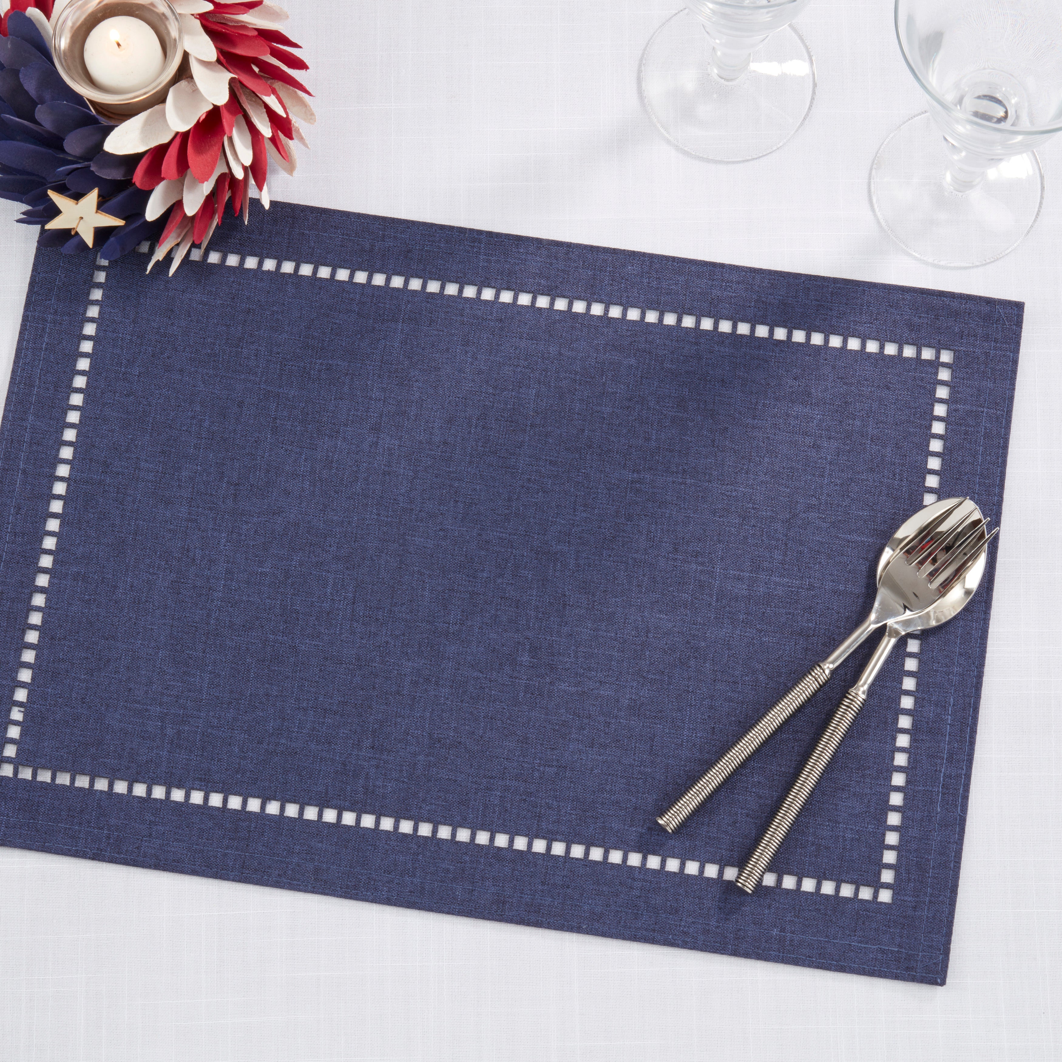 Laser-Cut Hemstitch Placemat, Set of 4