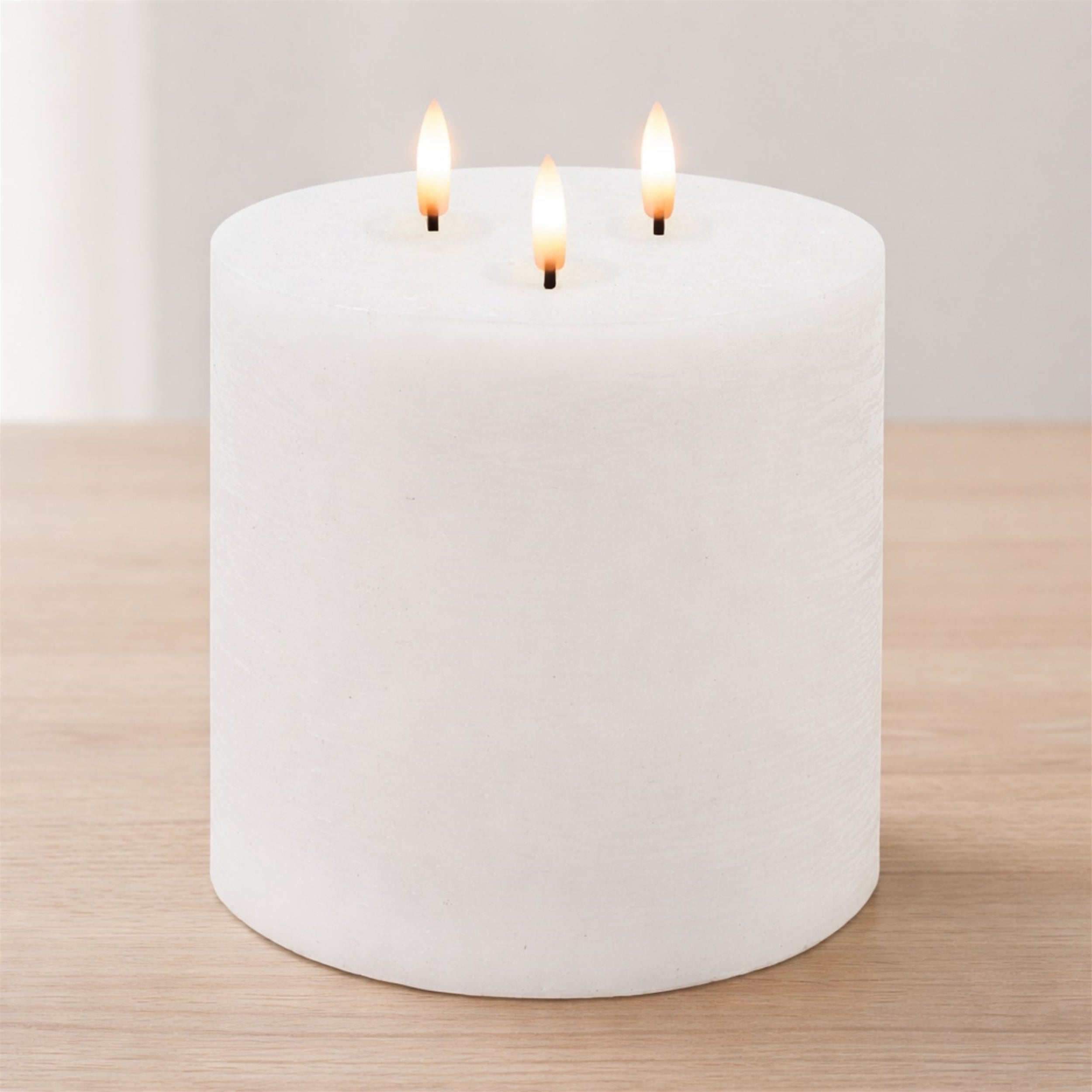 FIA Triple Wick Candle, Set of 2