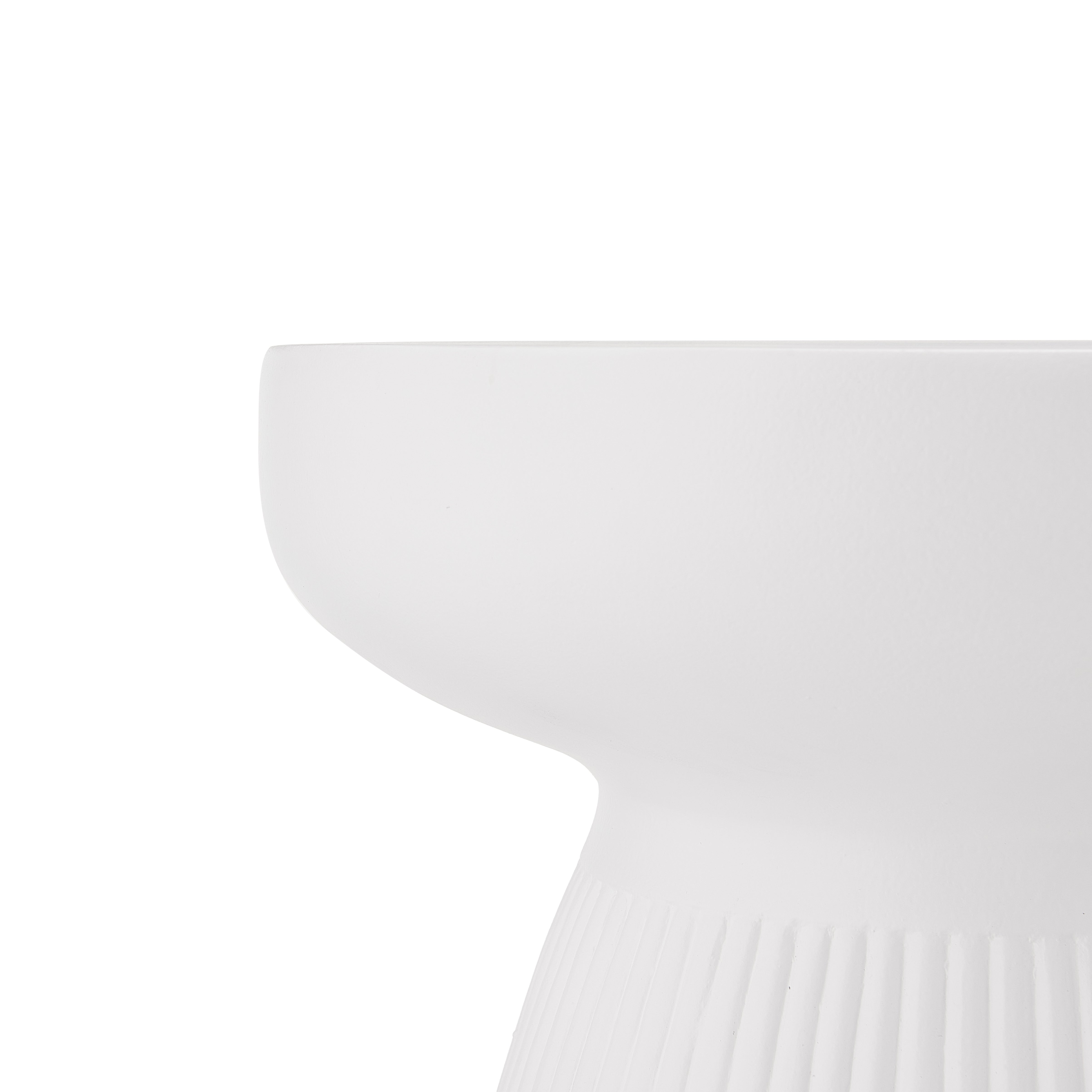 Outdoor Fluted Pedestal Side Table