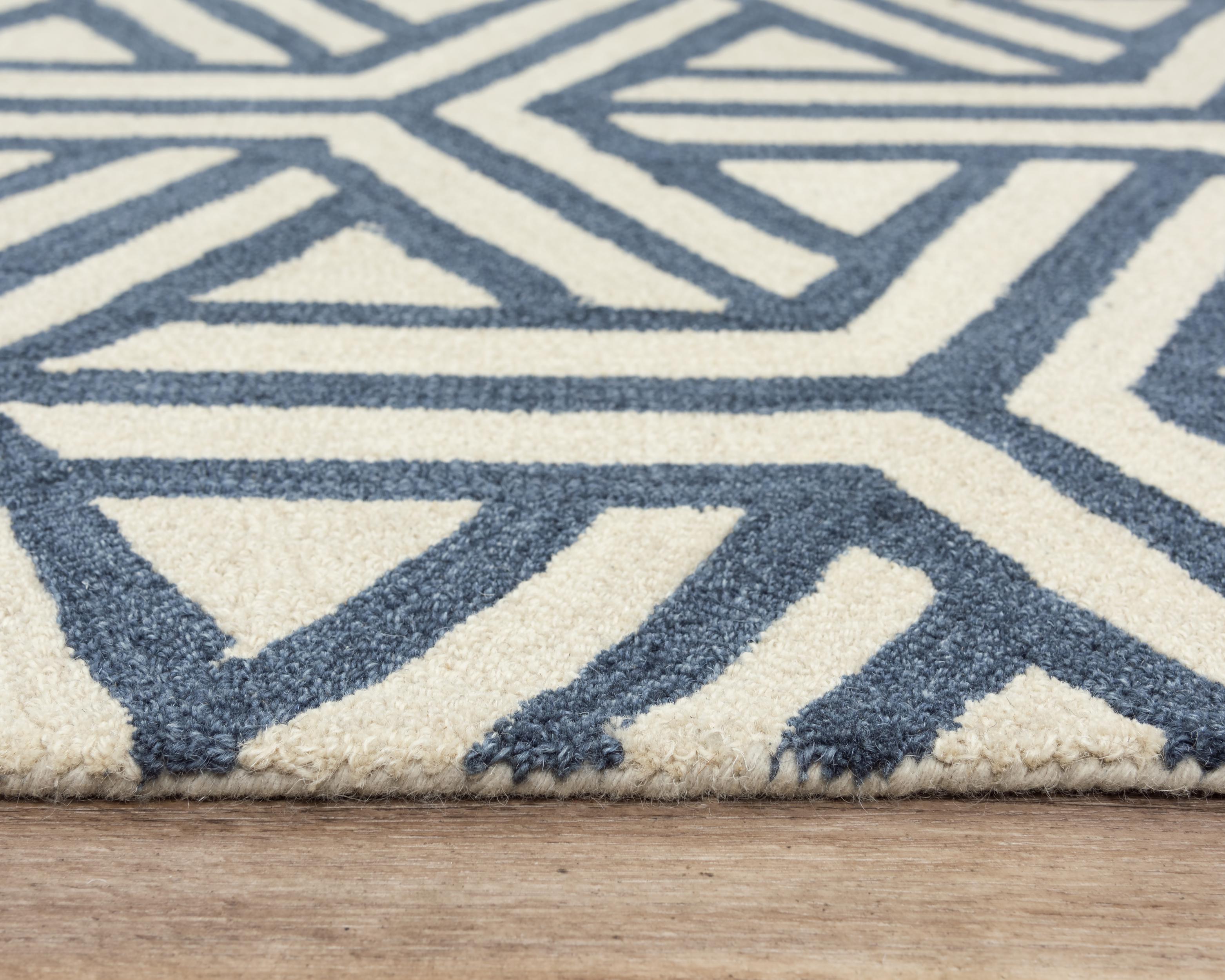 Hand Tufted 100% Wool Geometric Area Rug