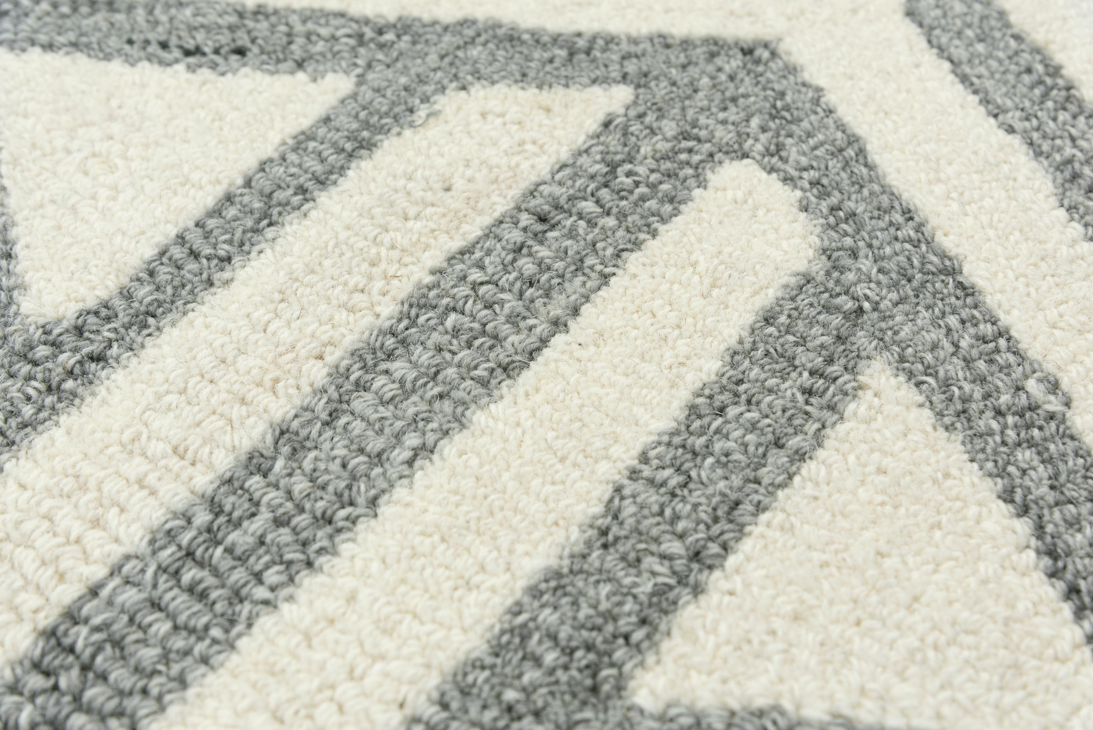 Hand Tufted 100% Wool Geometric Area Rug