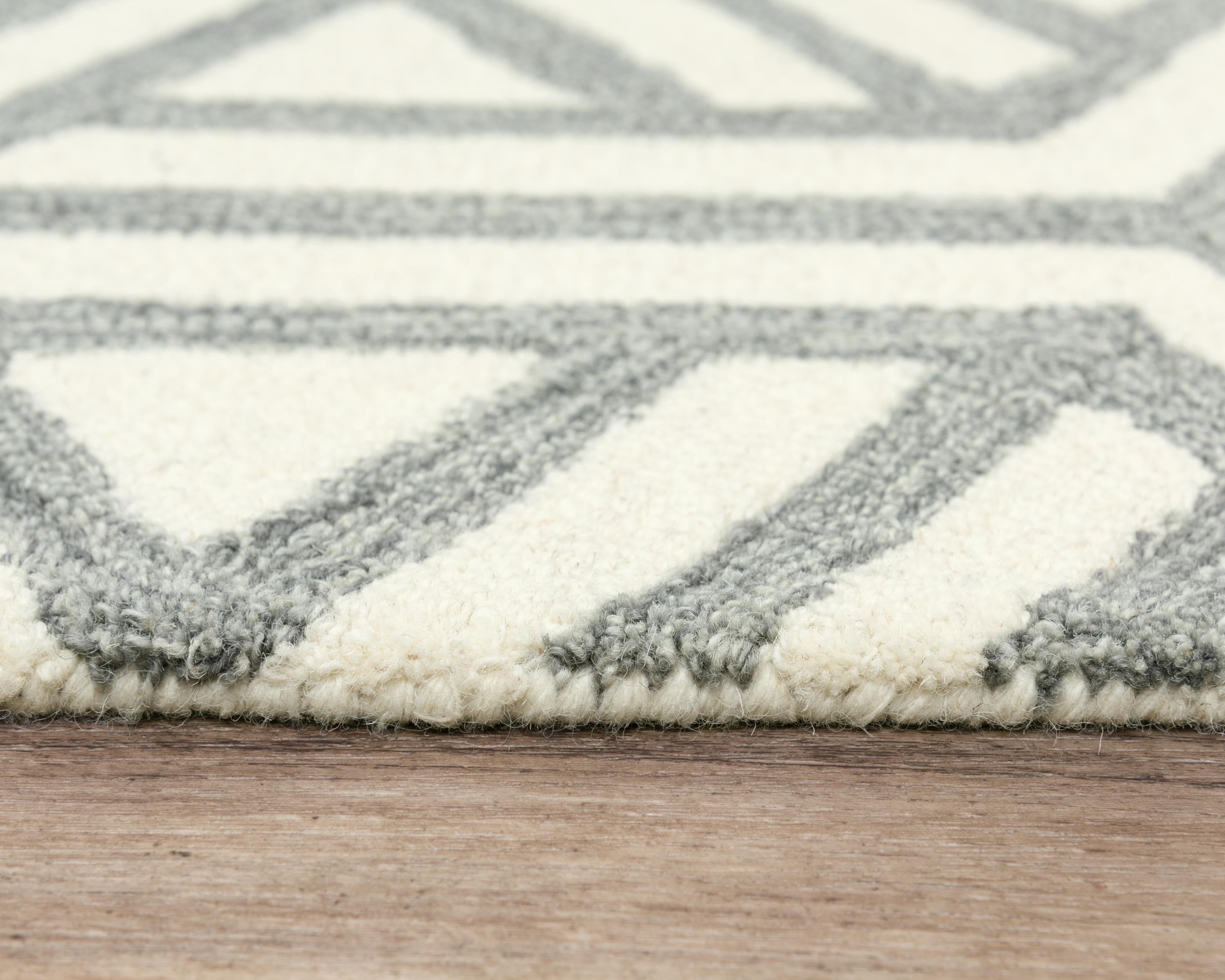 Hand Tufted 100% Wool Geometric Area Rug