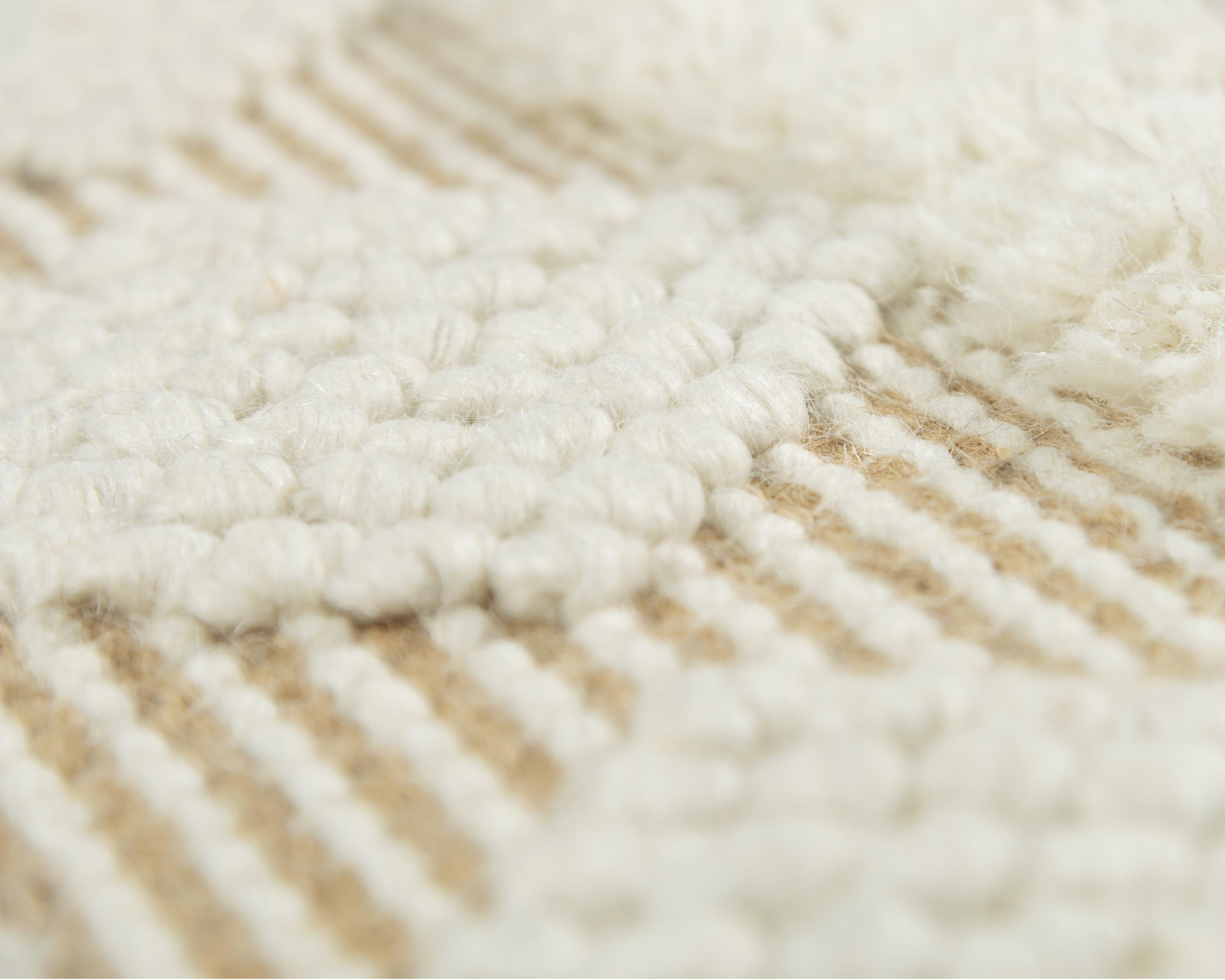 Hand Woven 100% Jute Geometric/Boho Area Rug