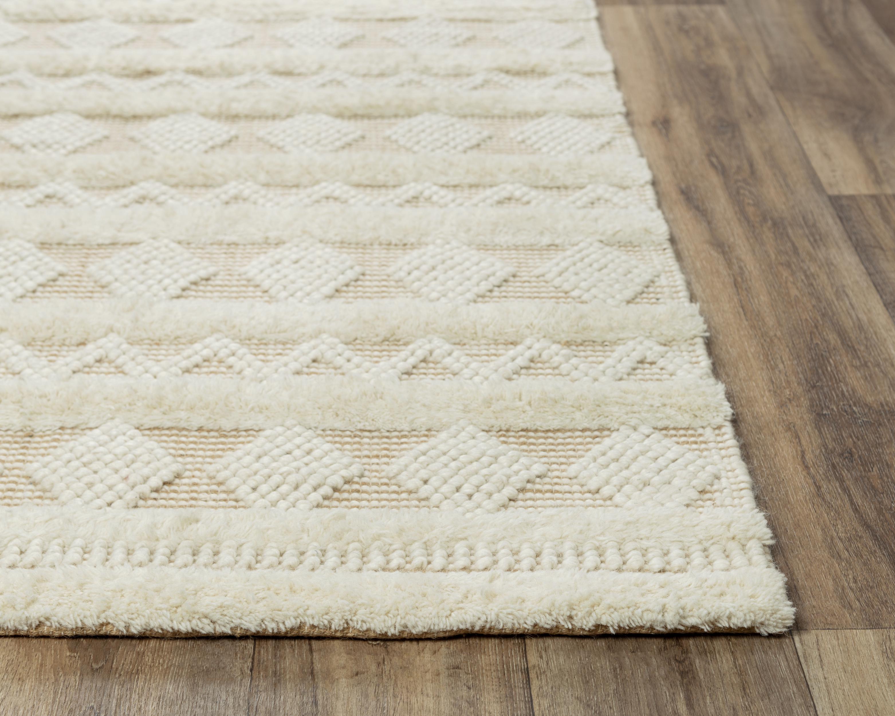 Hand Woven 100% Jute Geometric/Boho Area Rug