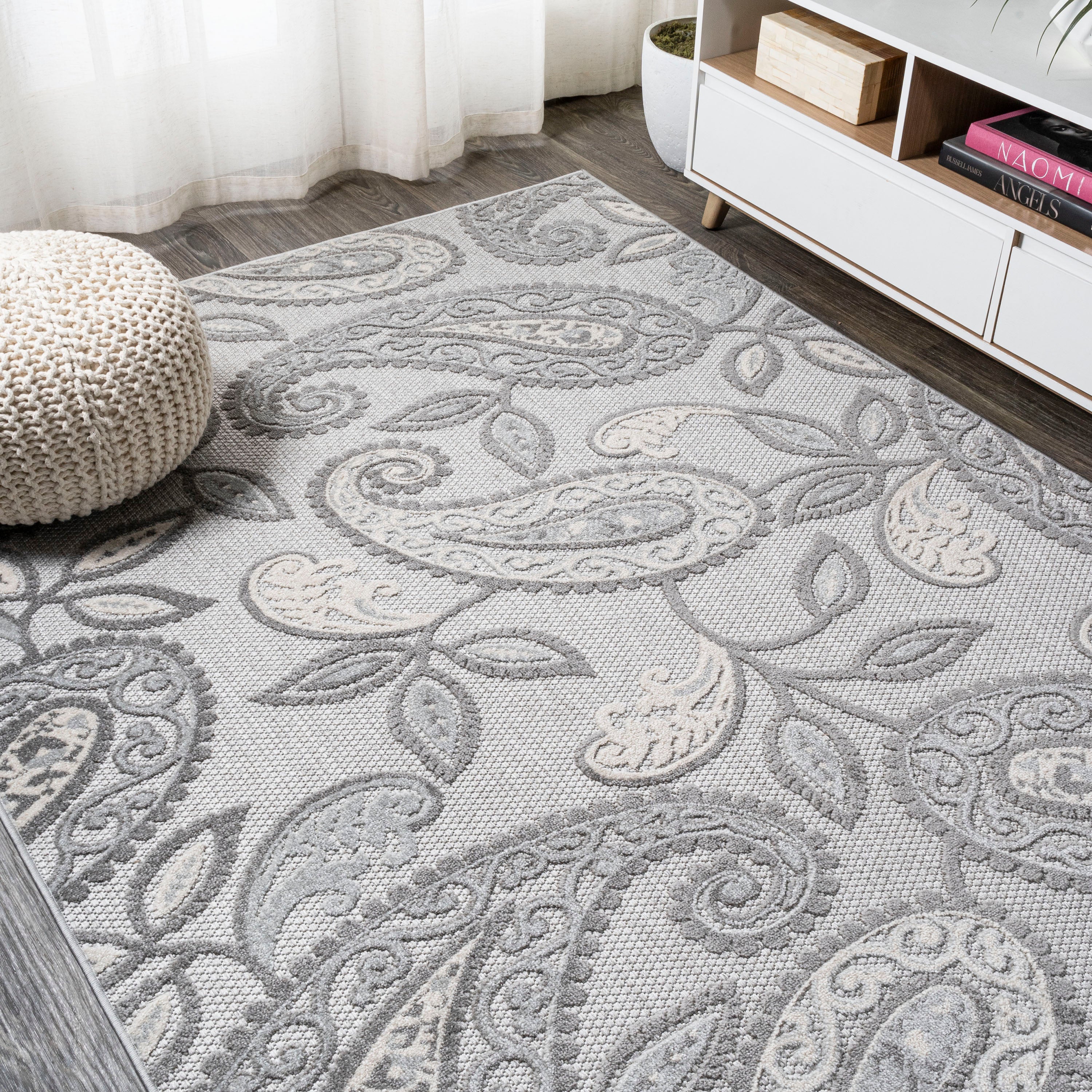 Julien Paisley High-Low Indoor/Outdoor Area Rug