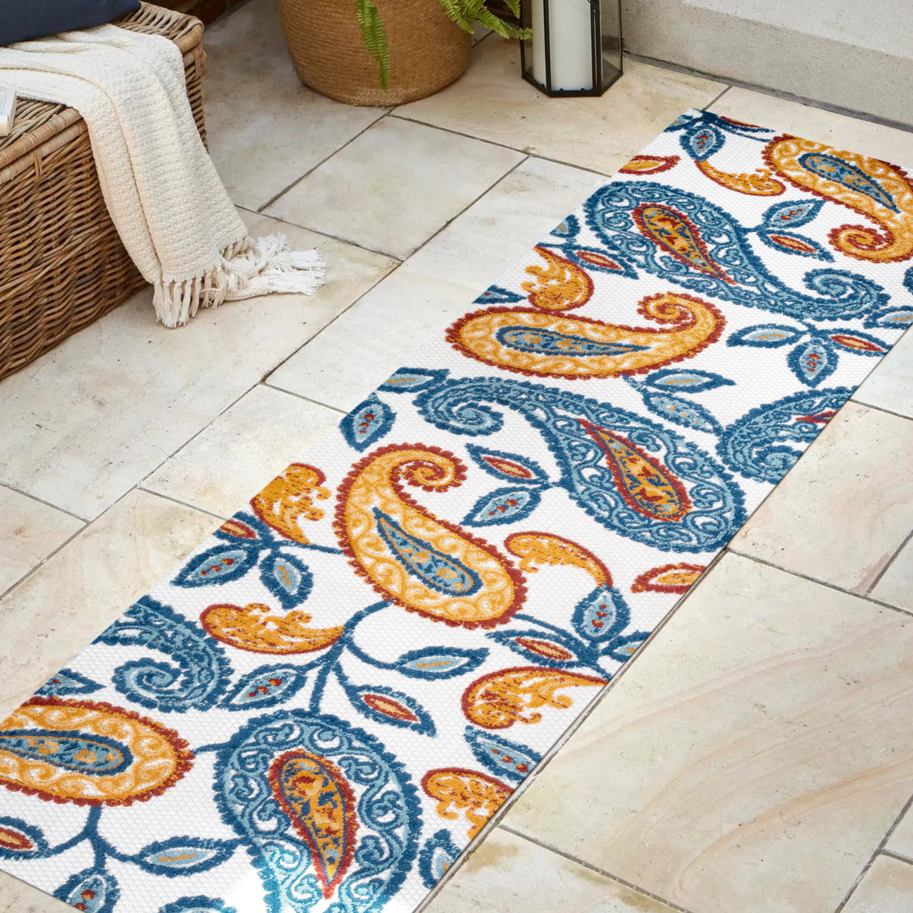 Julien Paisley High-Low Indoor/Outdoor Area Rug