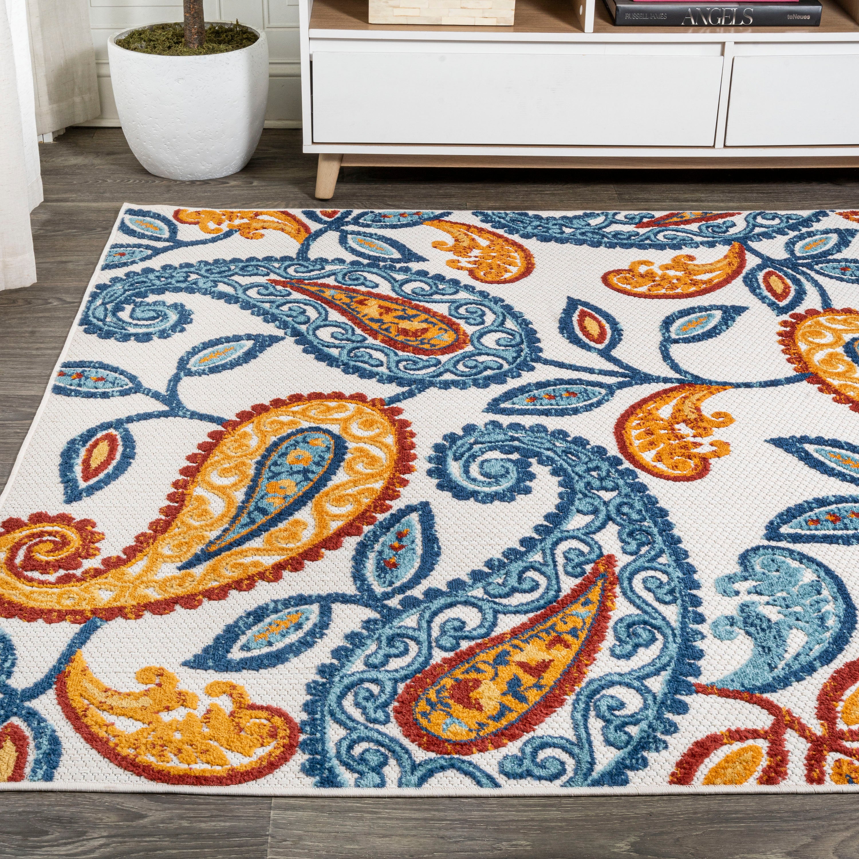 Julien Paisley High-Low Indoor/Outdoor Area Rug