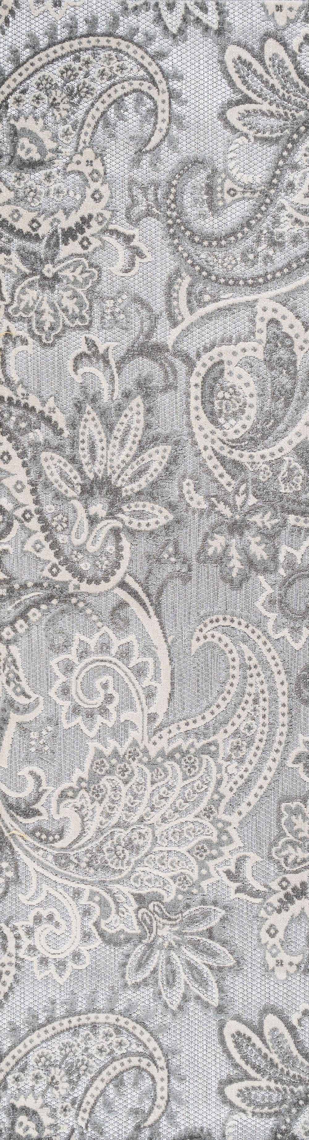 Gordes Paisley High-Low Indoor/Outdoor Area Rug