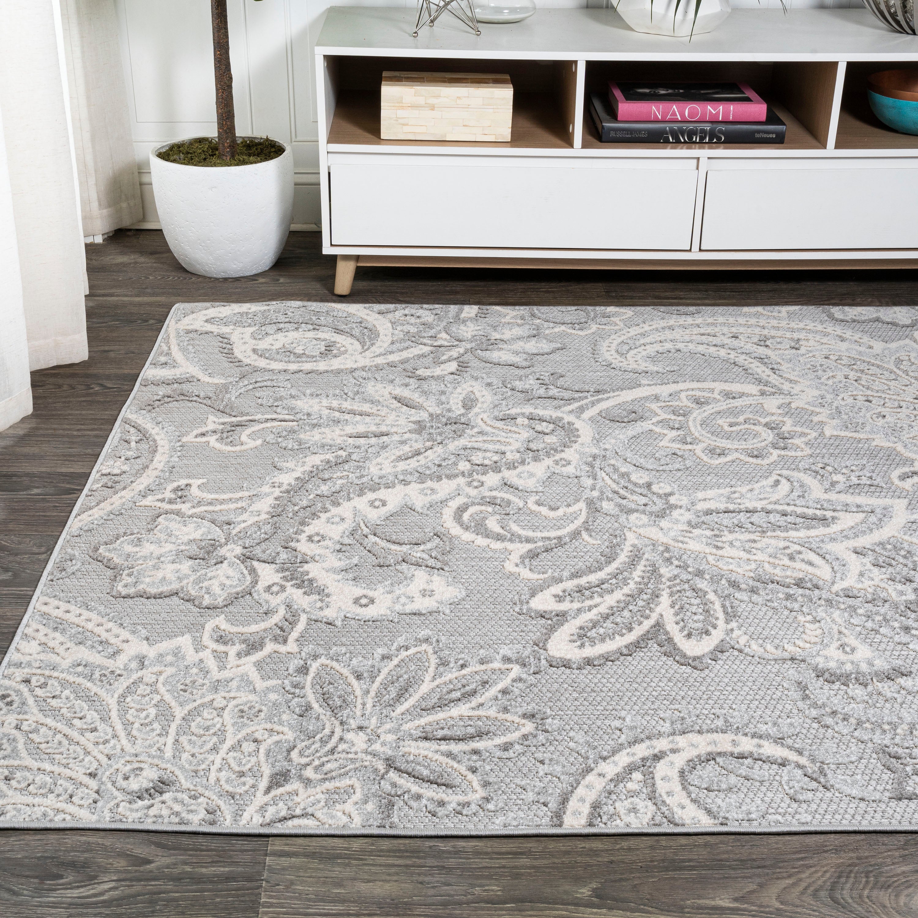 Gordes Paisley High-Low Indoor/Outdoor Area Rug