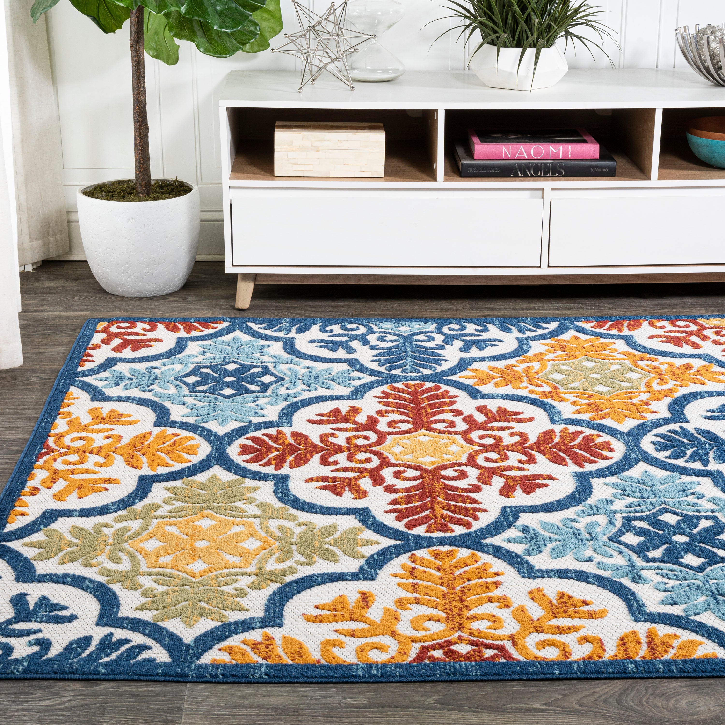 Cassis Ornate Ogee Trellis High-Low Indoor/Outdoor Area Rug