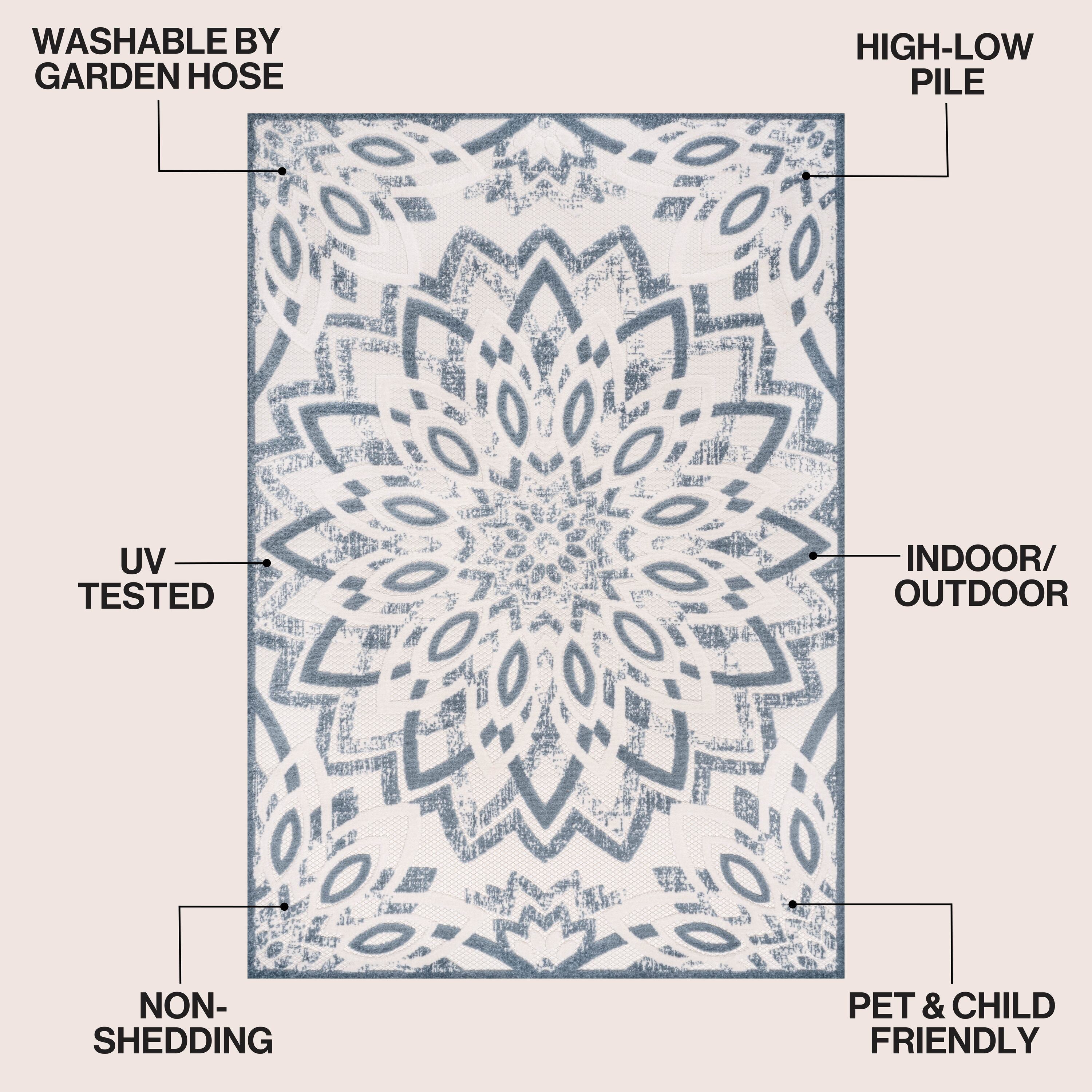 Flora Abstract Bold Mandala II Indoor/Outdoor Rug