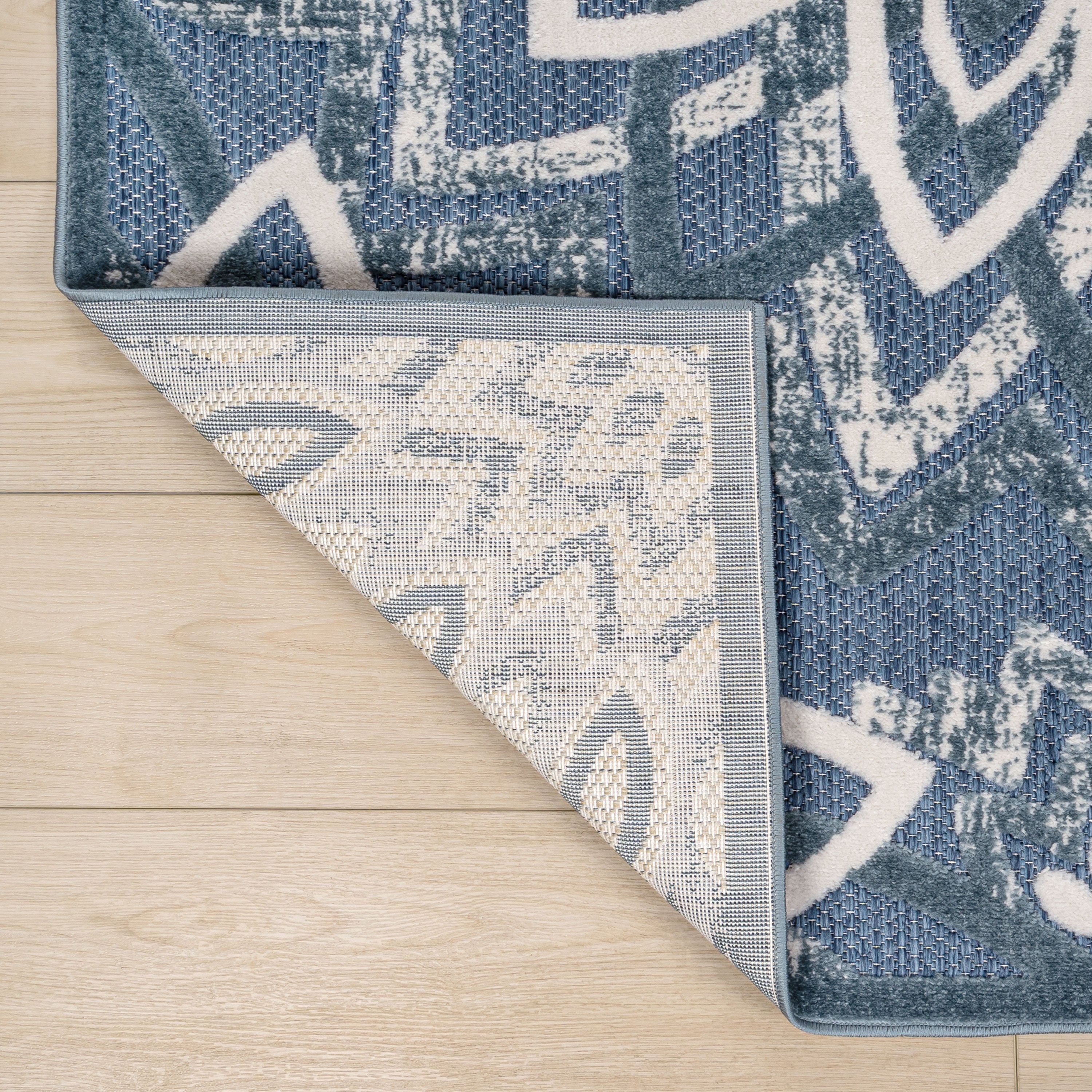 Flora Abstract Bold Mandala II Indoor/Outdoor Rug