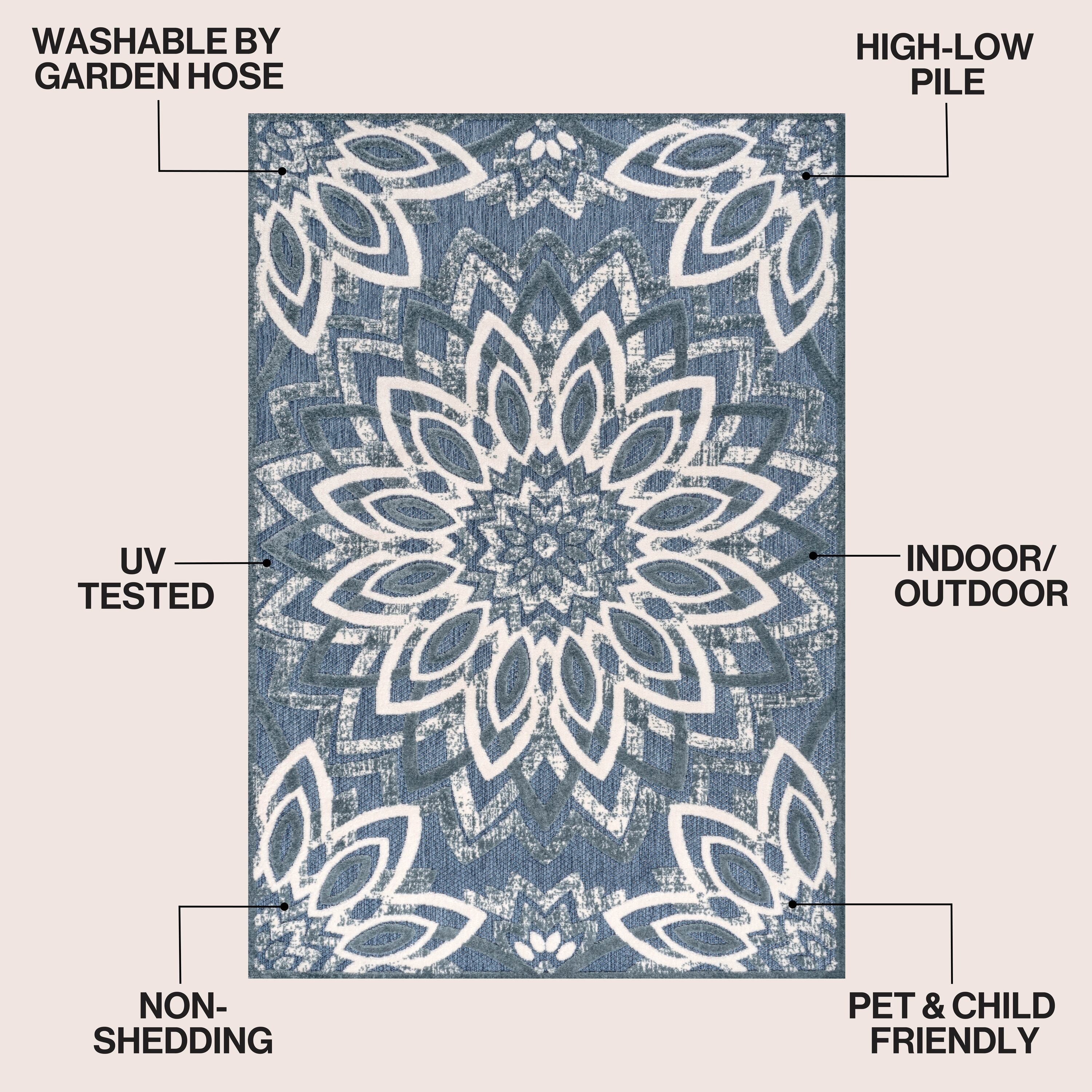 Flora Abstract Bold Mandala II Indoor/Outdoor Rug